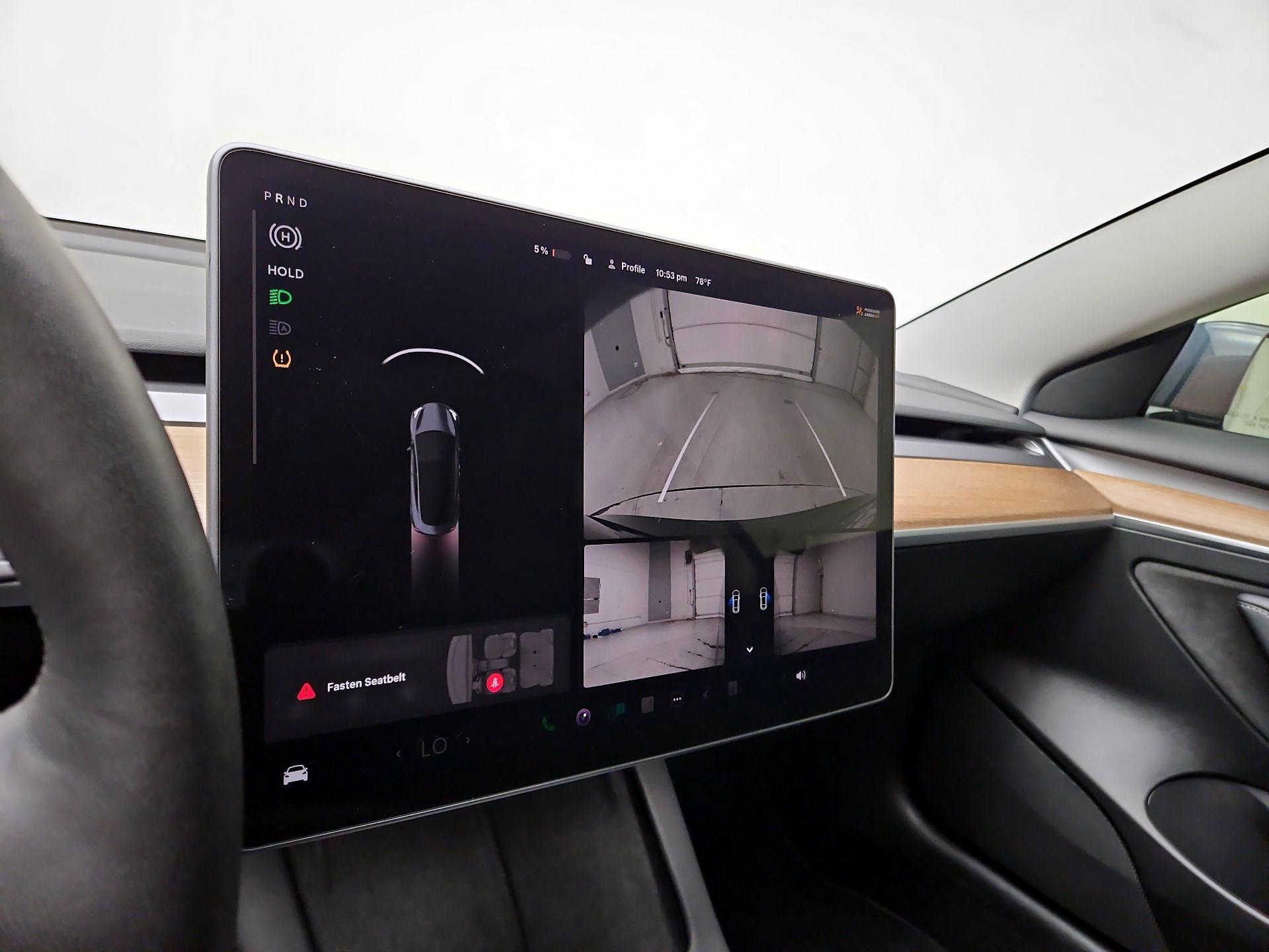 Thumbnail: 2022 Tesla Model 3 - 14