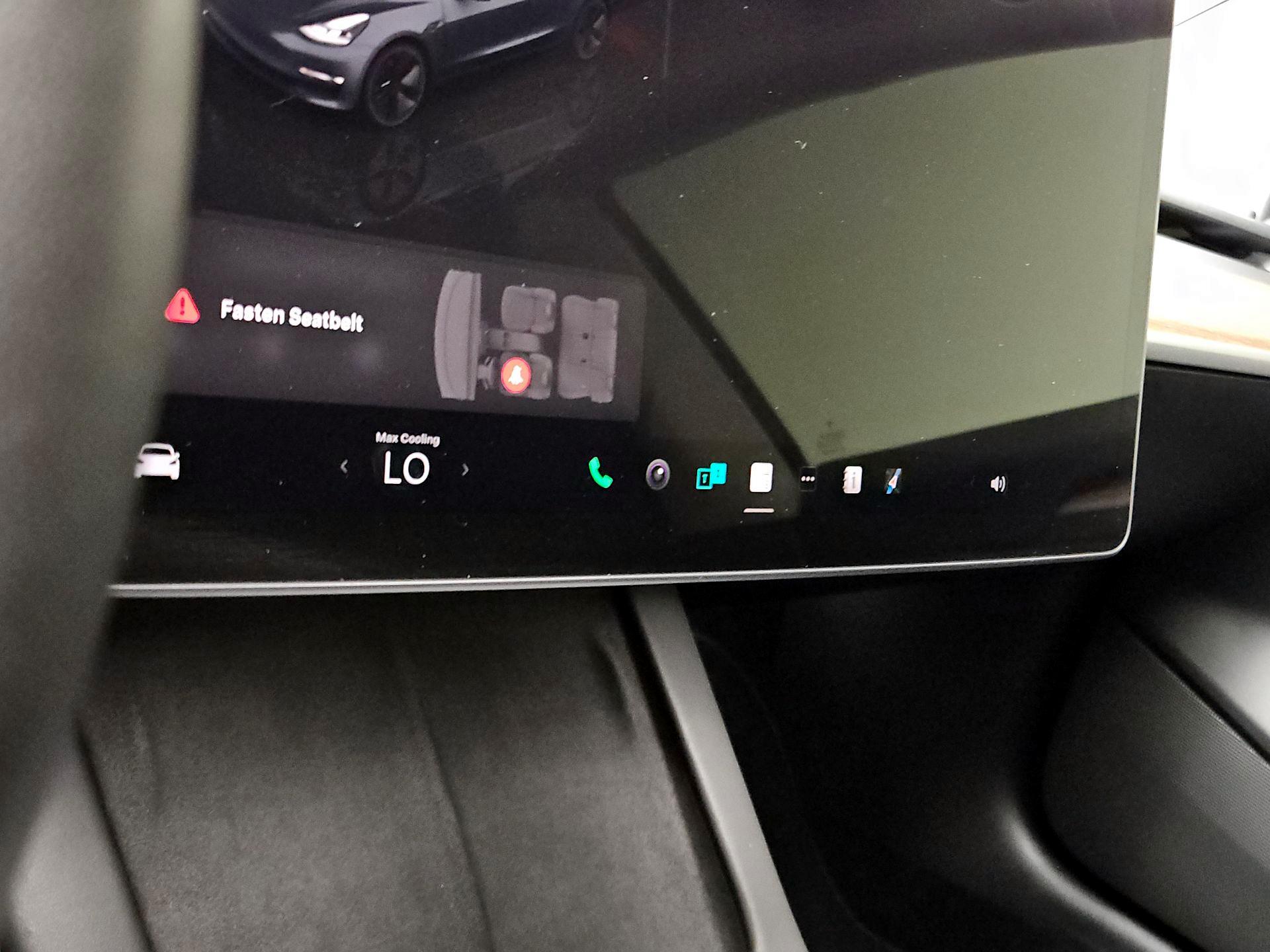 Thumbnail: 2022 Tesla Model 3 - 16