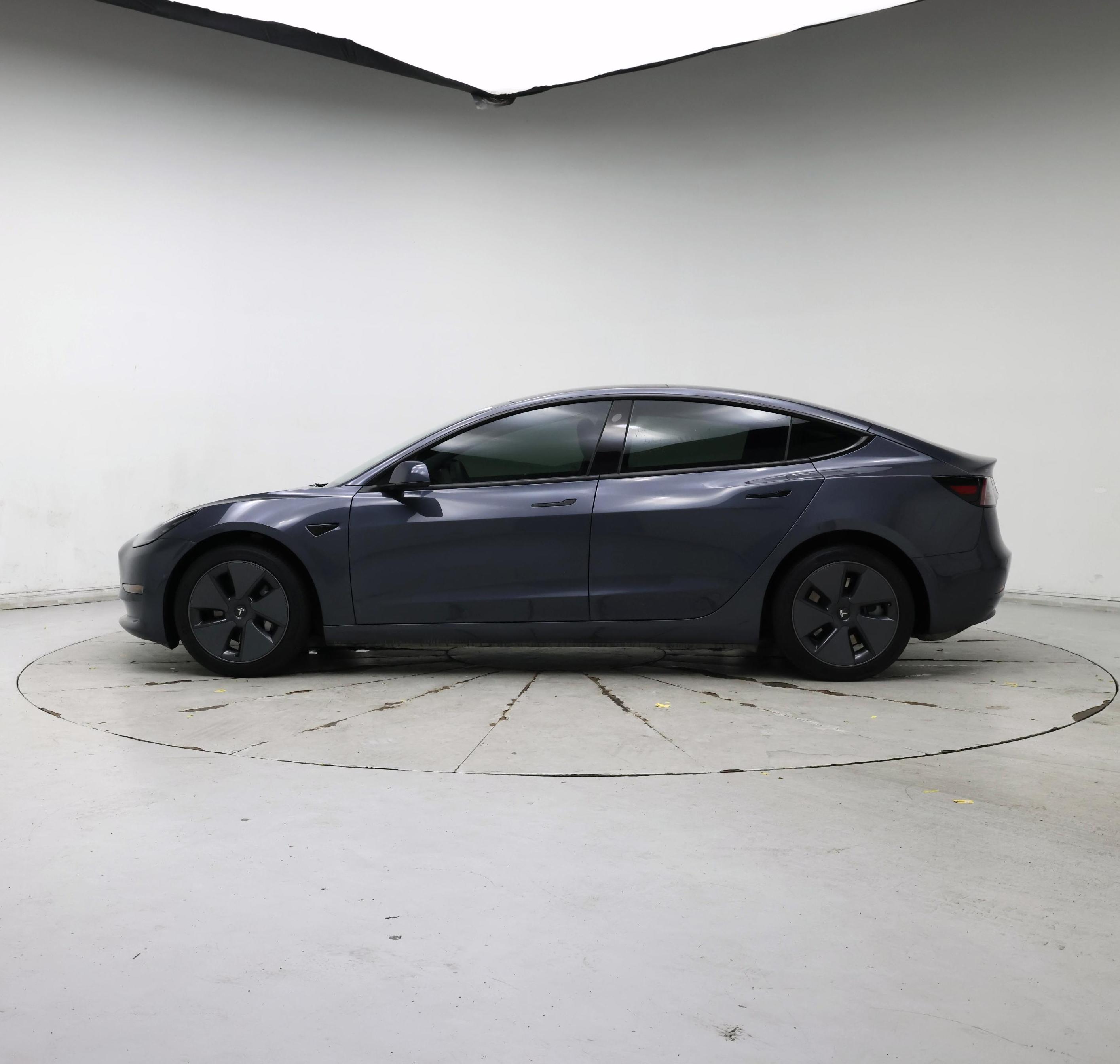 Thumbnail: 2022 Tesla Model 3 - 3