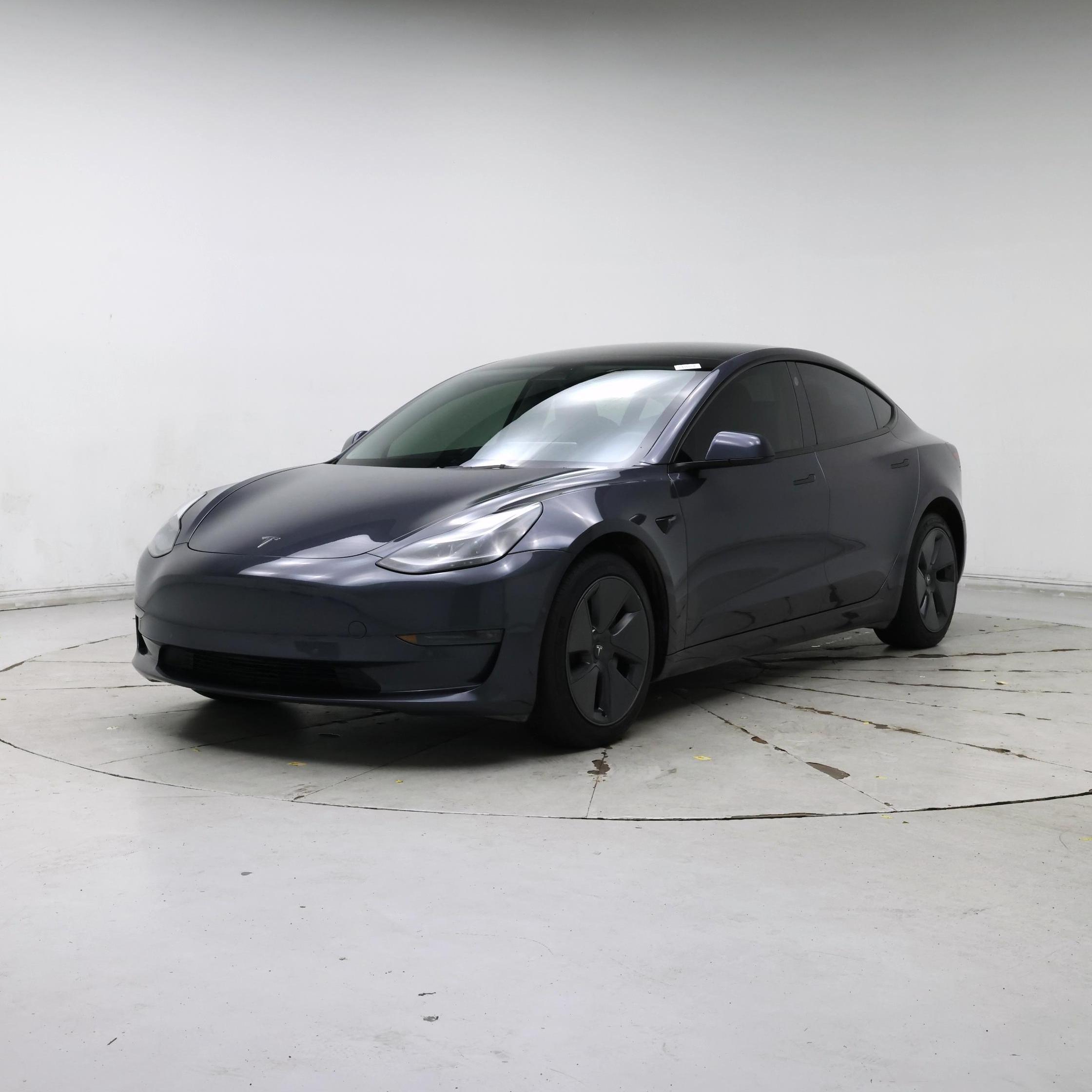 Thumbnail: 2022 Tesla Model 3 - 4