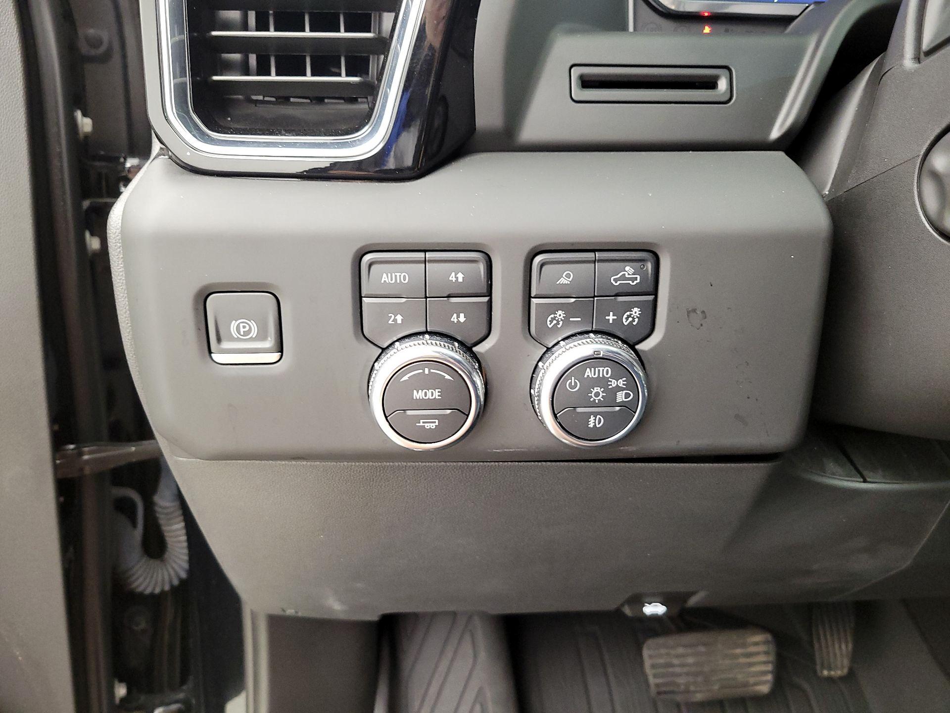 Thumbnail: 2022 GMC Sierra 1500 - 13