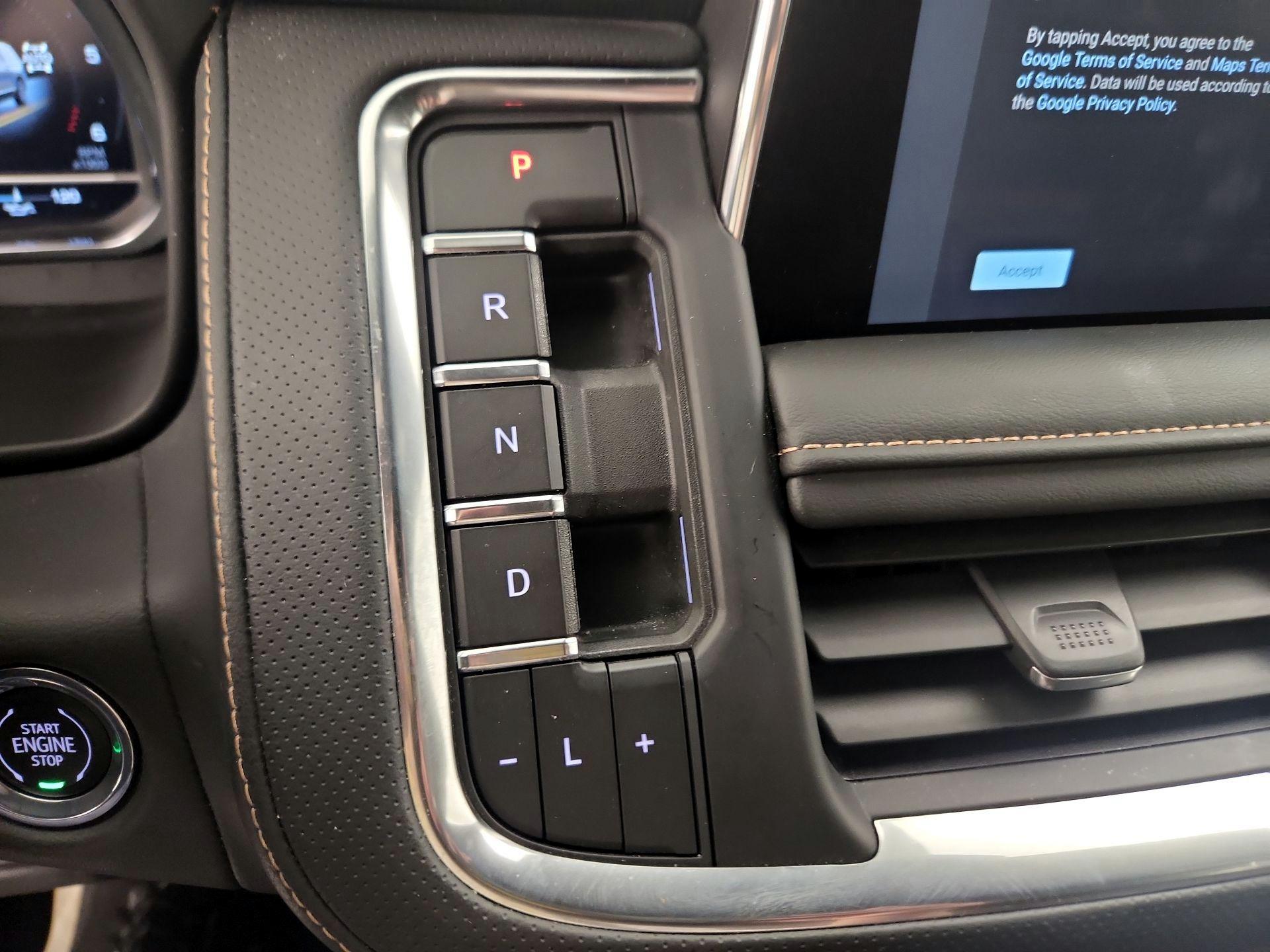 Thumbnail: 2023 GMC Yukon - 18