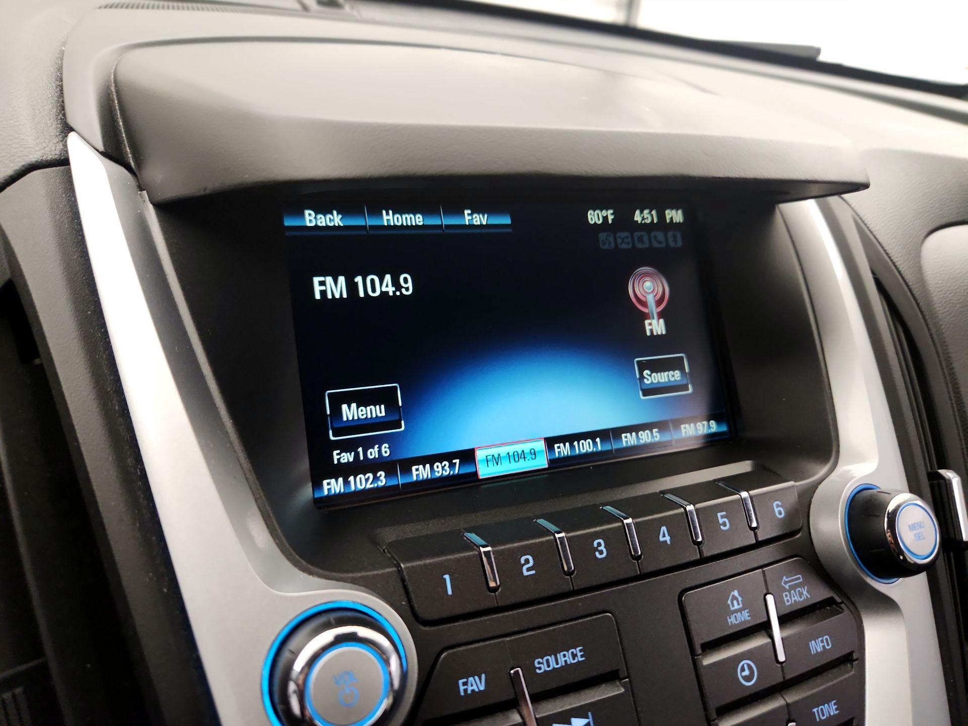 Thumbnail: 2015 Chevrolet Equinox - 15