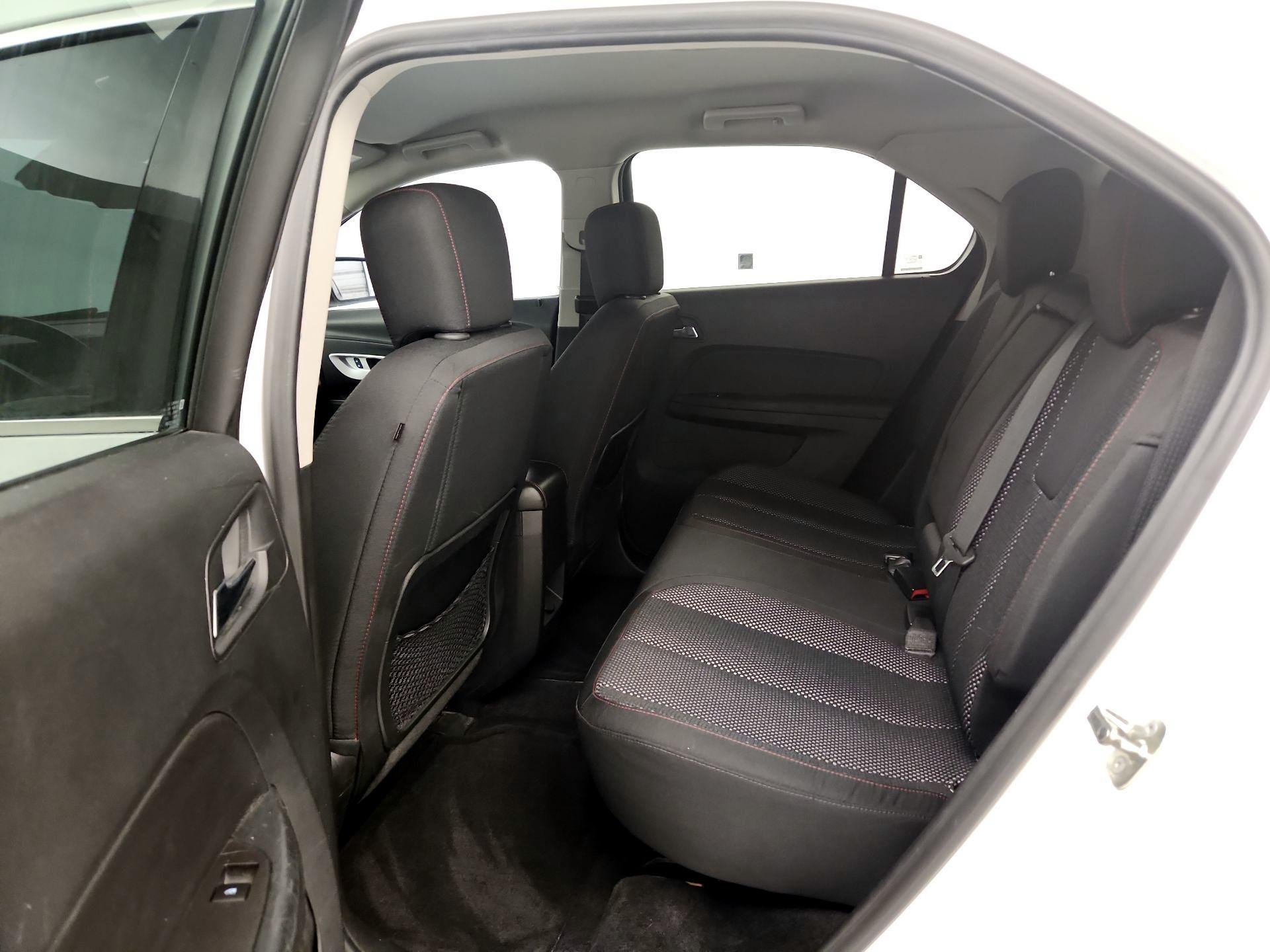 Thumbnail: 2015 Chevrolet Equinox - 19