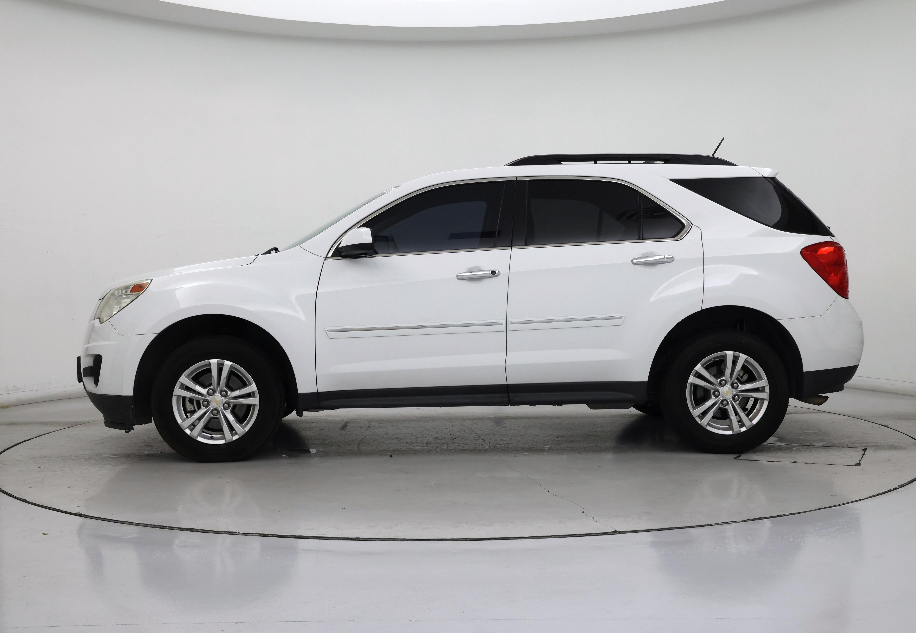 Thumbnail: 2015 Chevrolet Equinox - 3