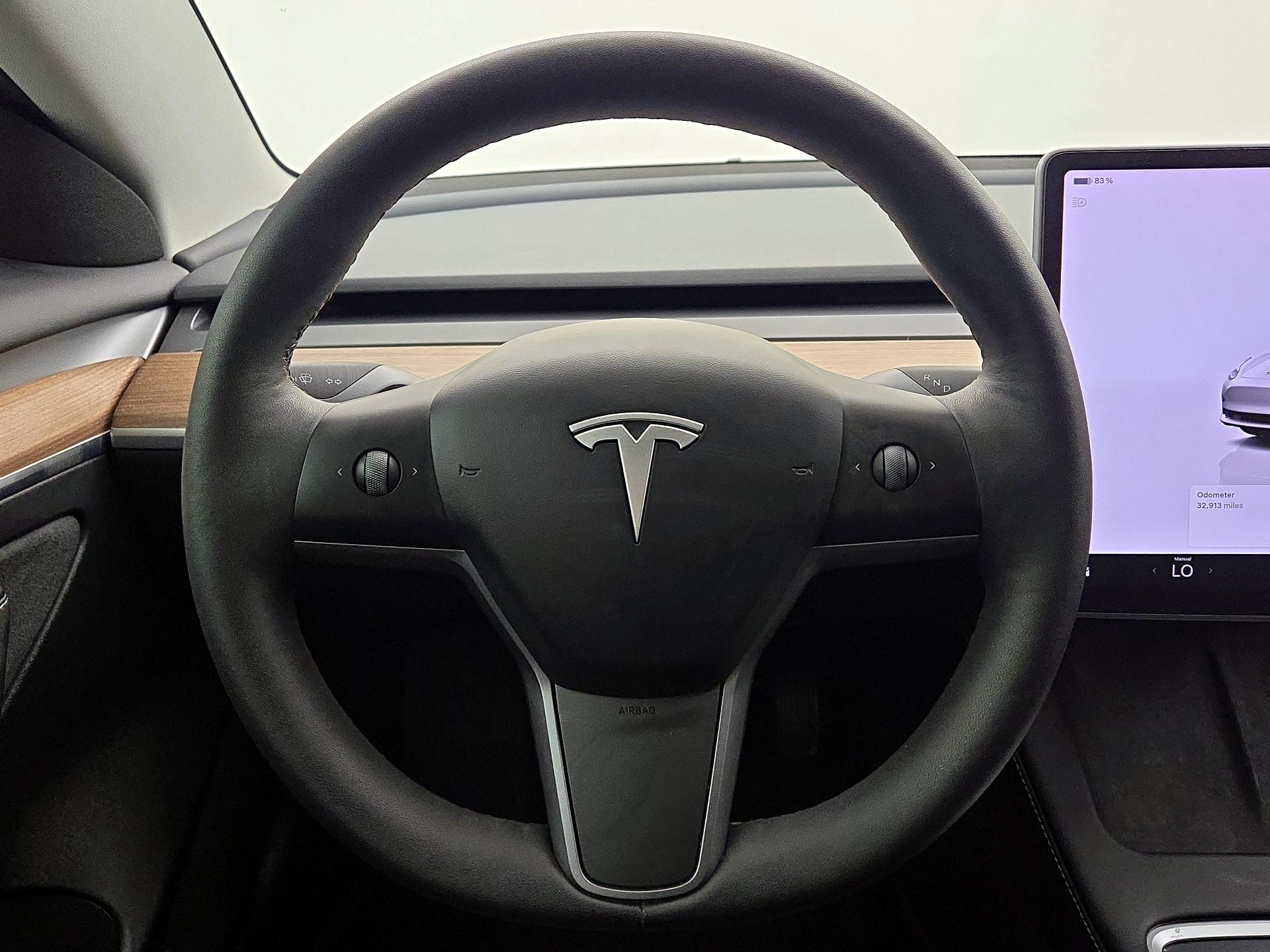 Thumbnail: 2023 Tesla Model 3 - 10