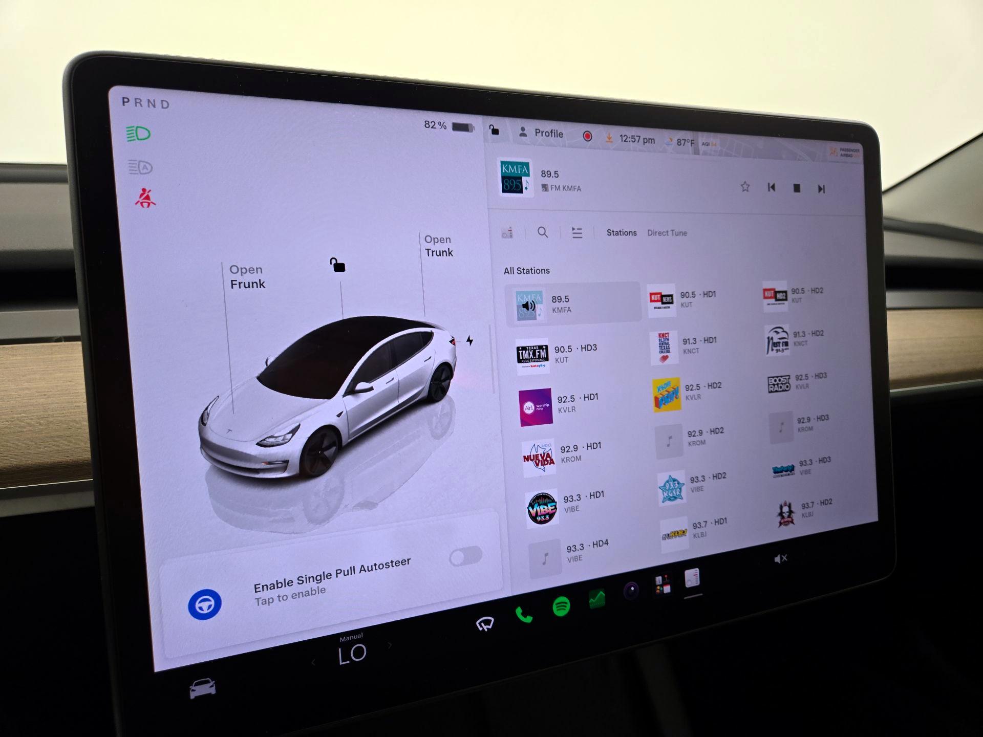 Thumbnail: 2023 Tesla Model 3 - 15