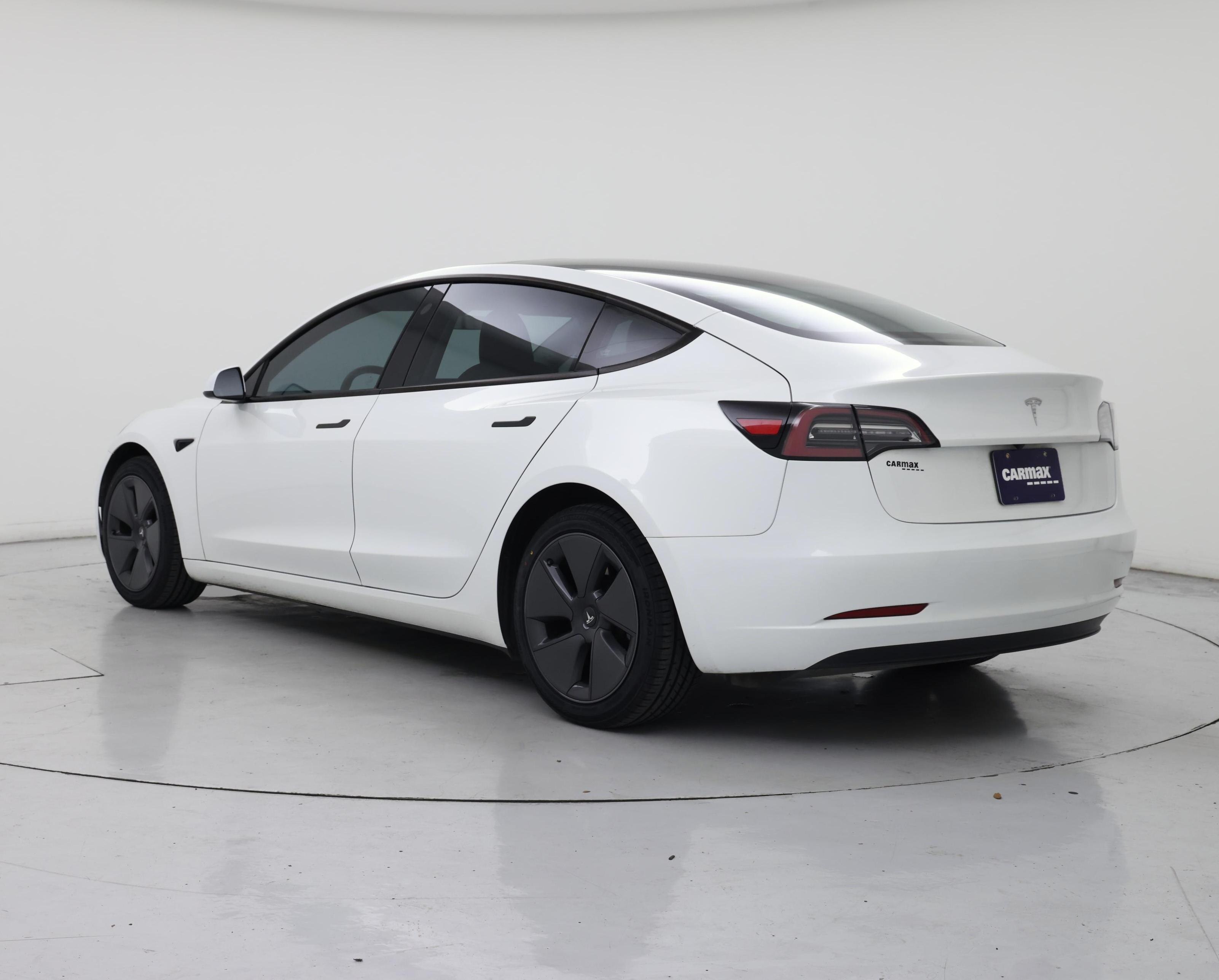 Thumbnail: 2023 Tesla Model 3 - 2