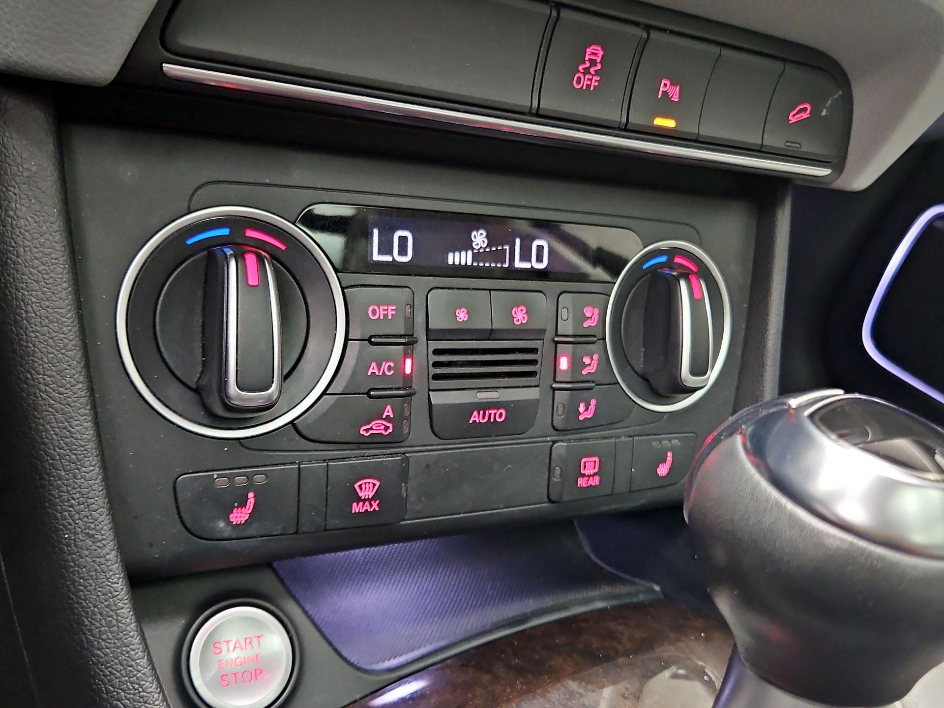 Thumbnail: 2016 Audi Q3 - 17