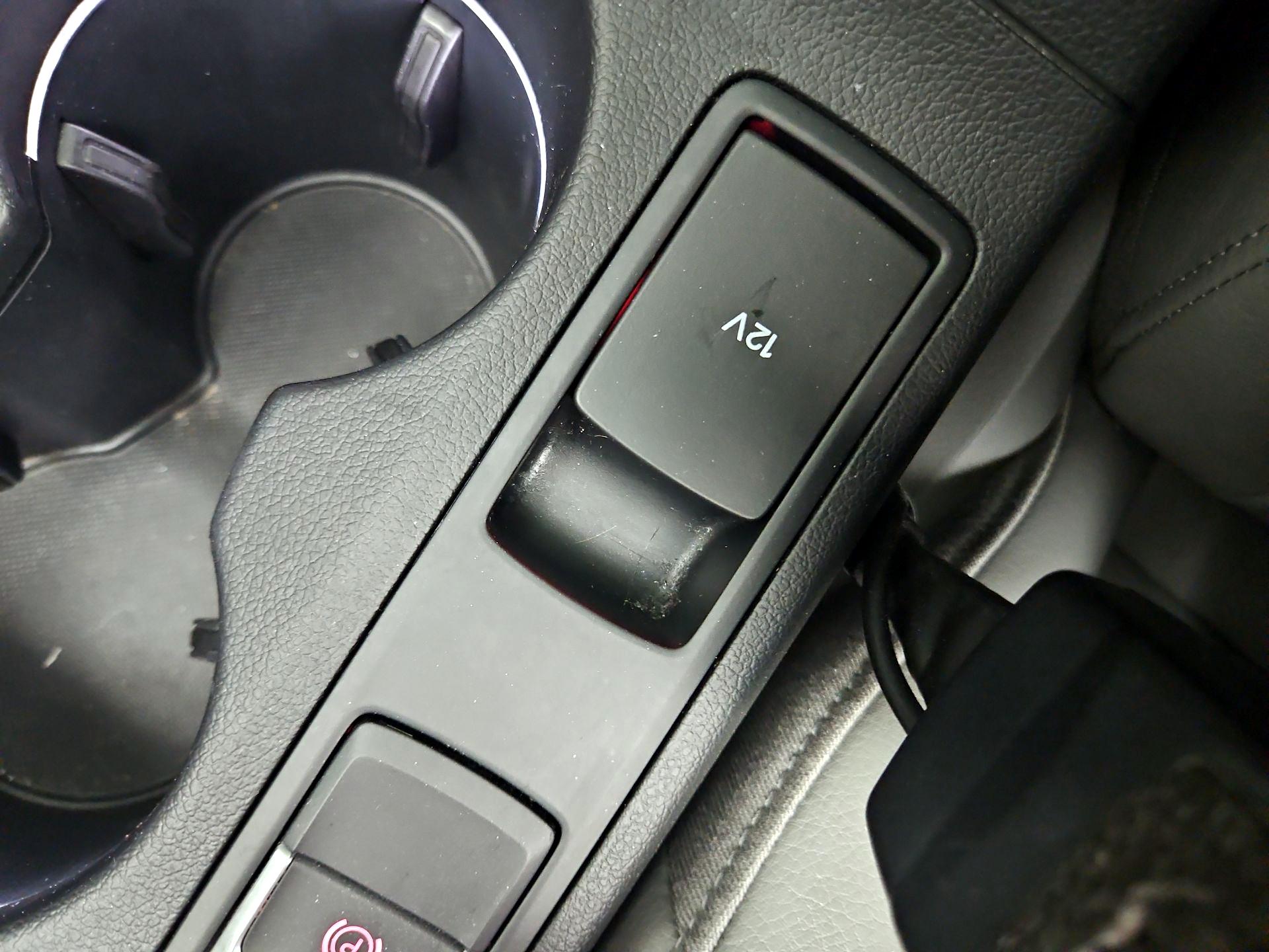 Thumbnail: 2016 Audi Q3 - 19