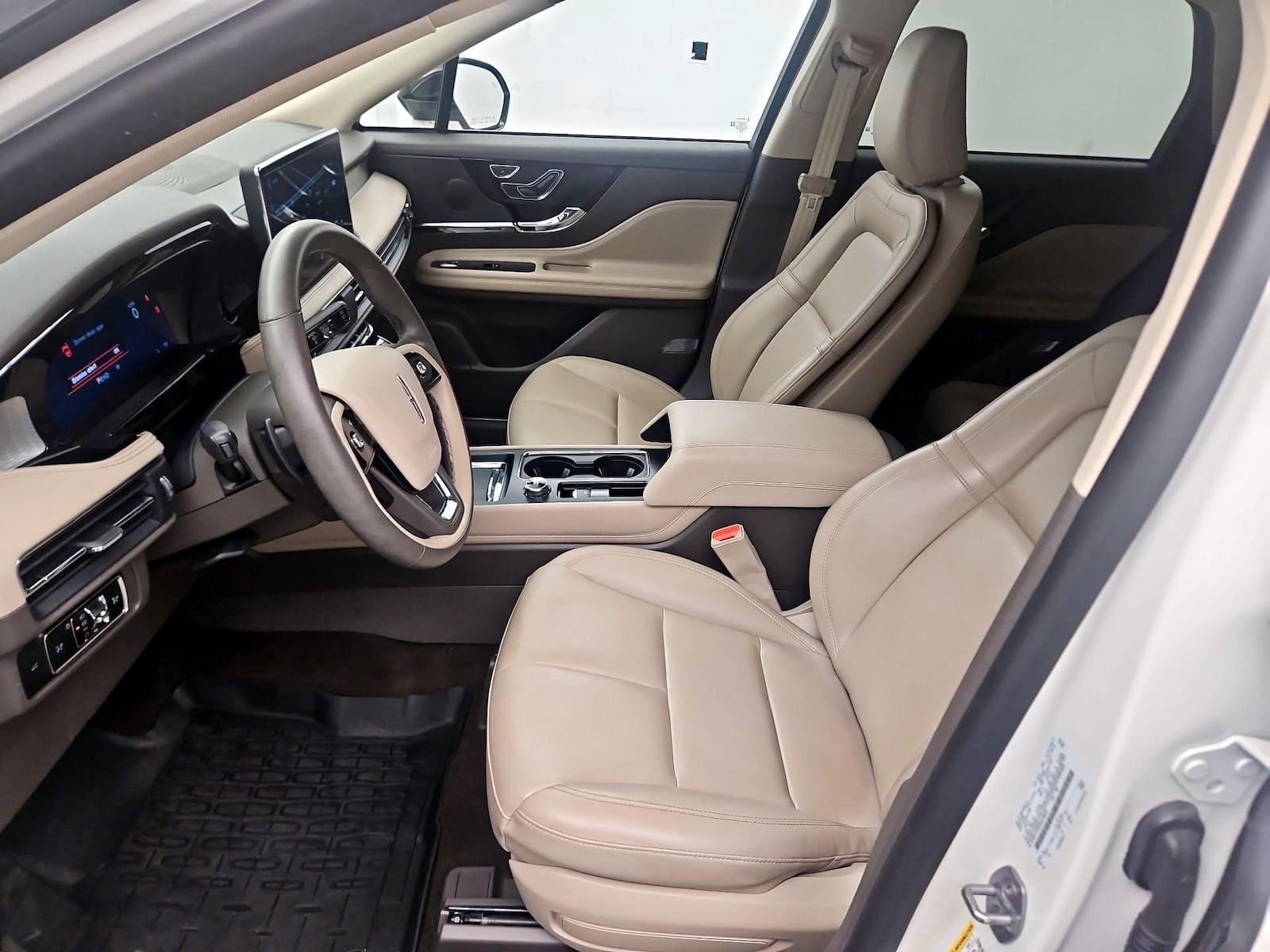 2024 Lincoln Corsair Premiere - Photo 11