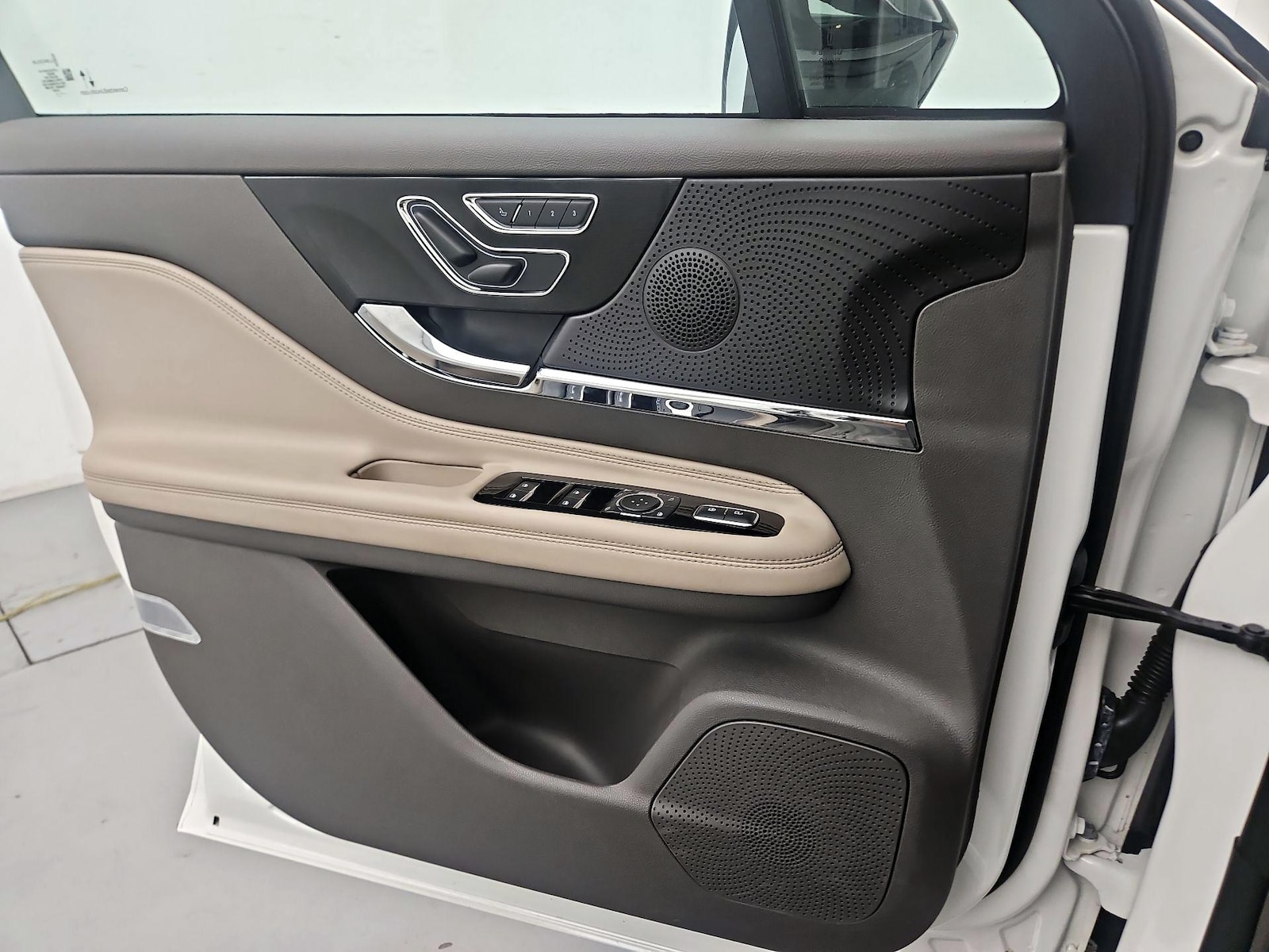 2024 Lincoln Corsair Premiere - Photo 12