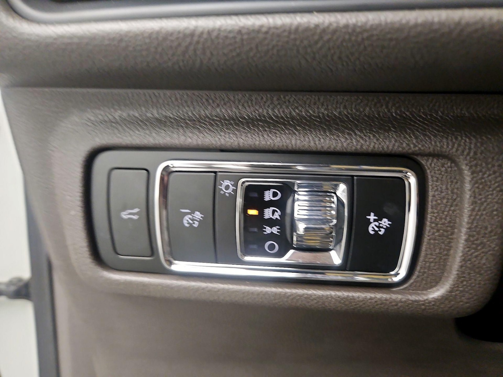 2024 Lincoln Corsair Premiere - Photo 13