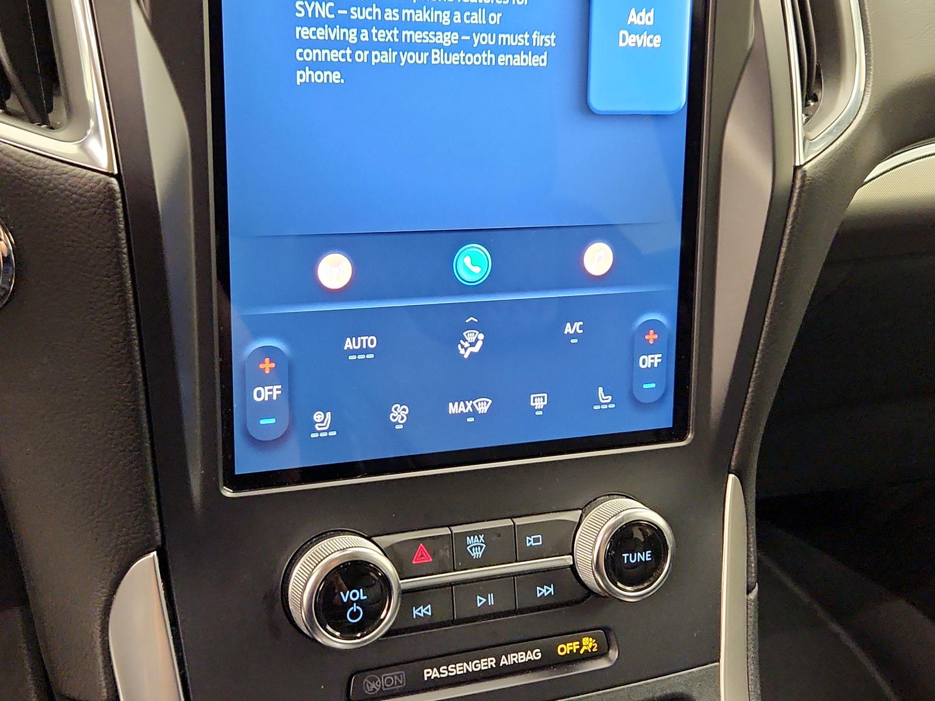 Thumbnail: 2024 Ford Edge - 16