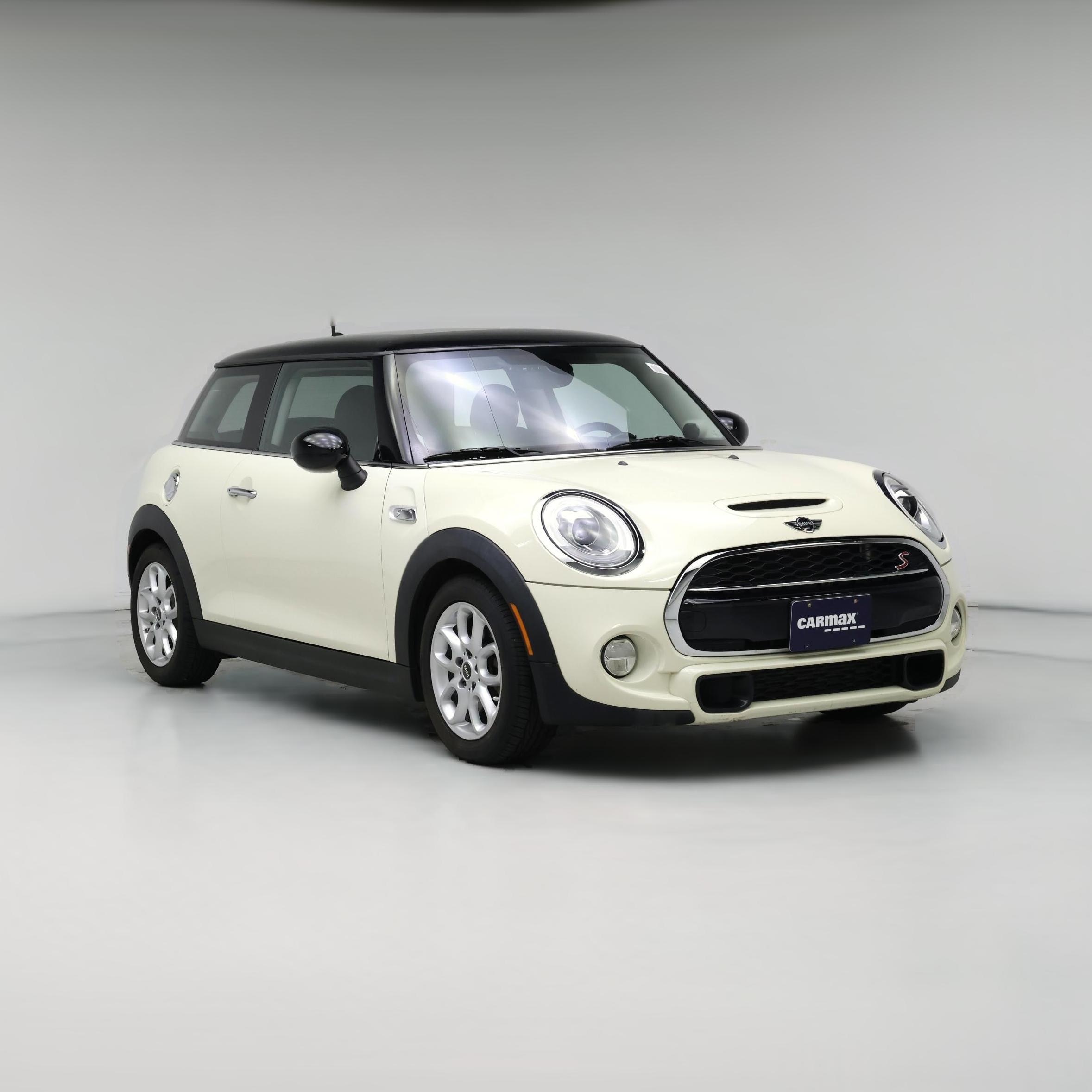 Thumbnail: 2017 MINI Cooper Hardtop - 1