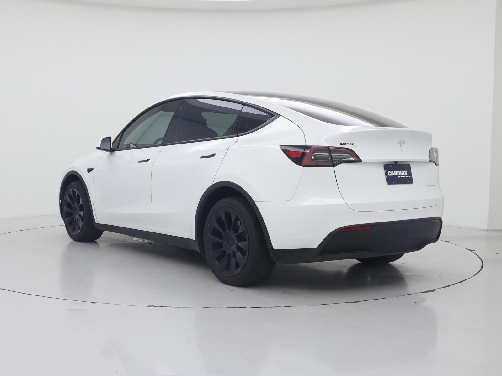2023 Tesla Model Y Long Range, photo 3