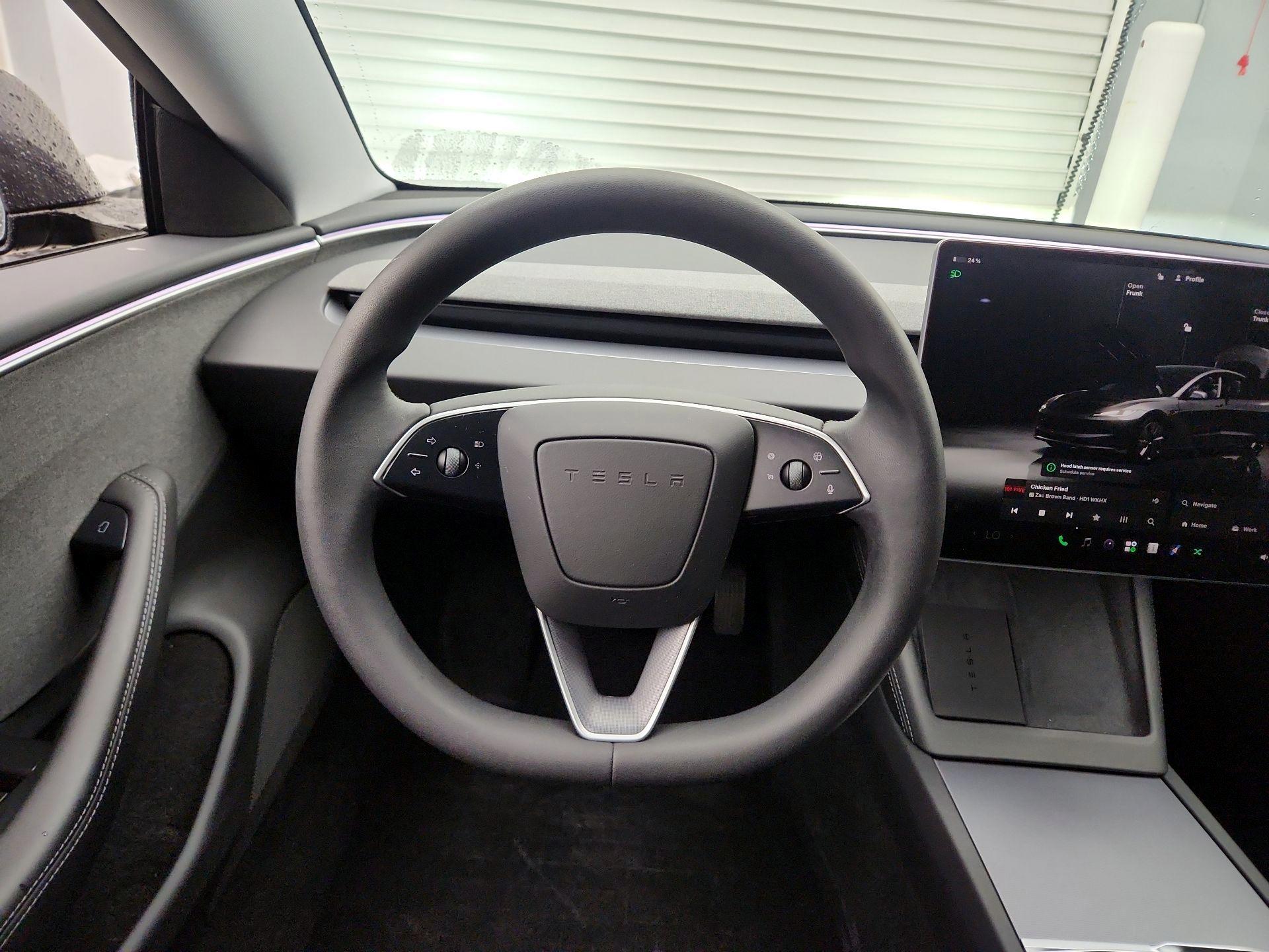 Thumbnail: 2025 Tesla Model 3 - 10