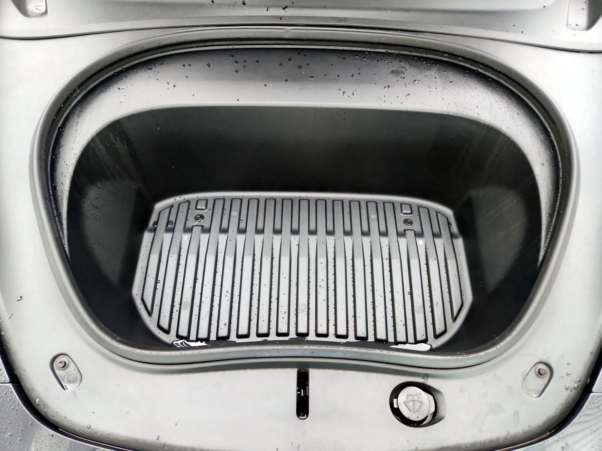 Thumbnail: 2025 Tesla Model 3 - 20