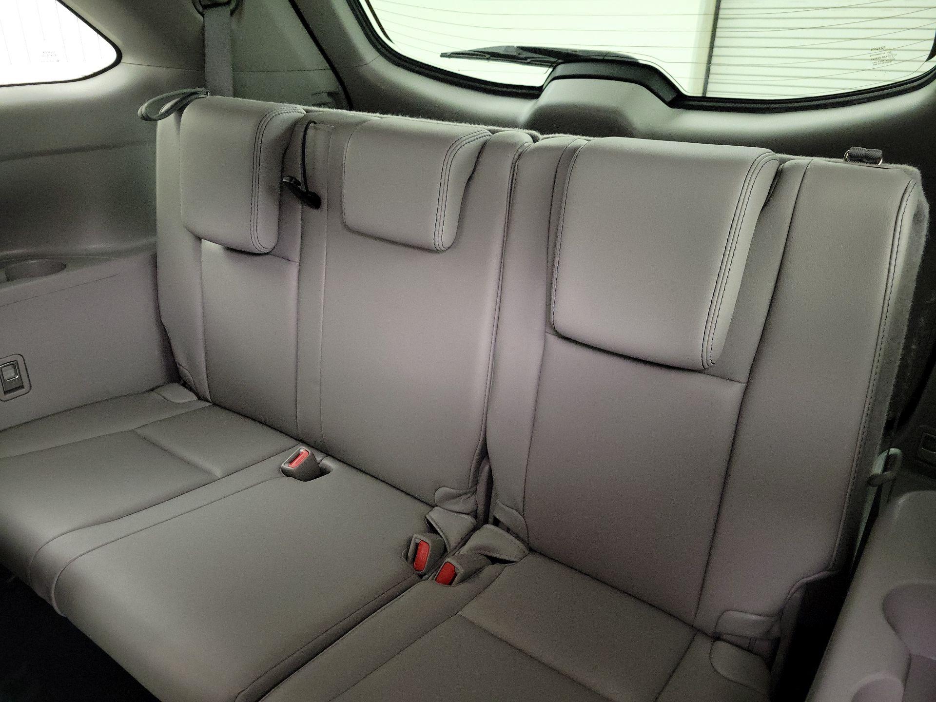 Thumbnail: 2016 Toyota Highlander - 20
