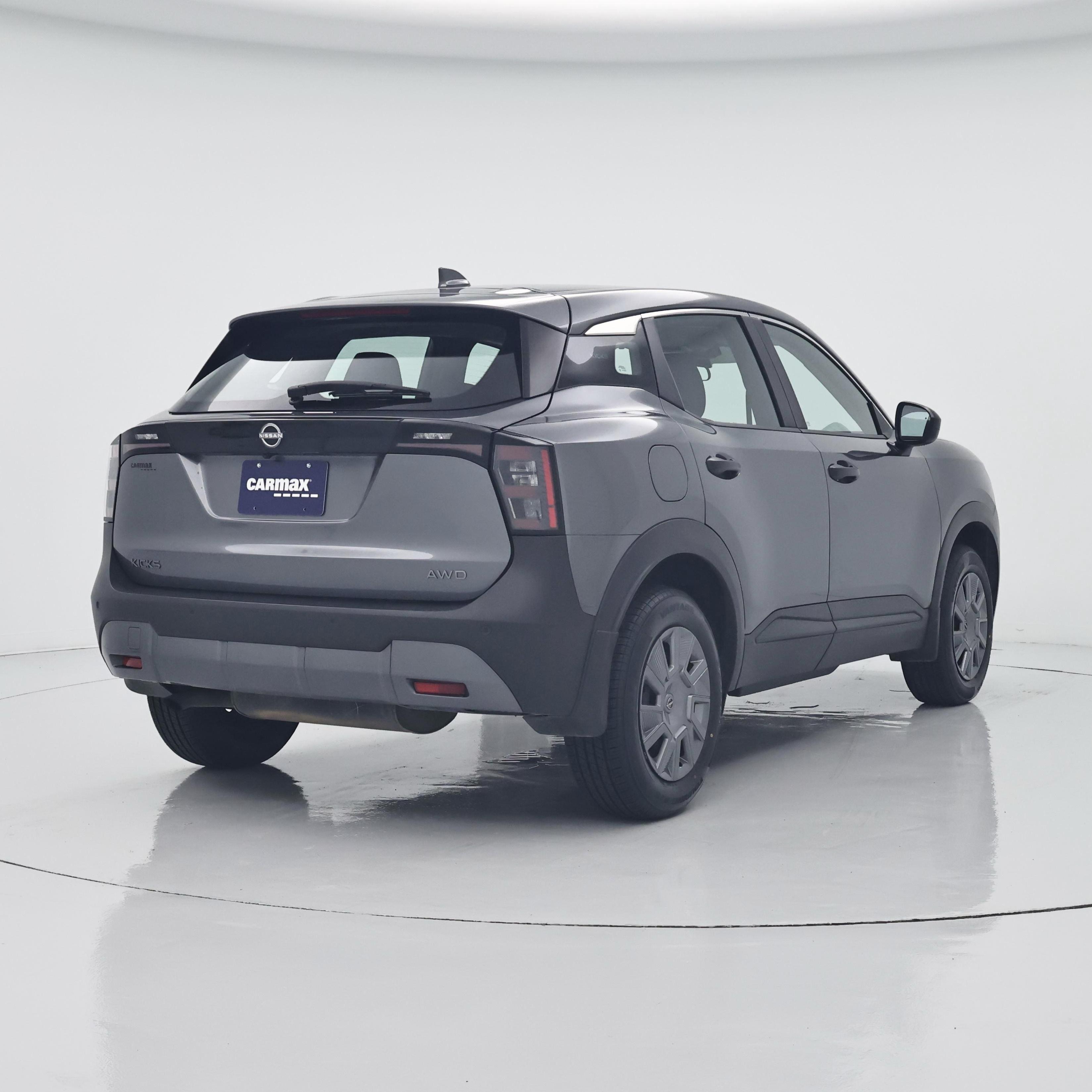 Thumbnail: 2025 Nissan Kicks - 8