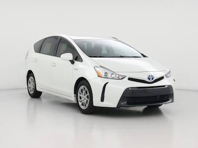 2015 Toyota Prius v Five