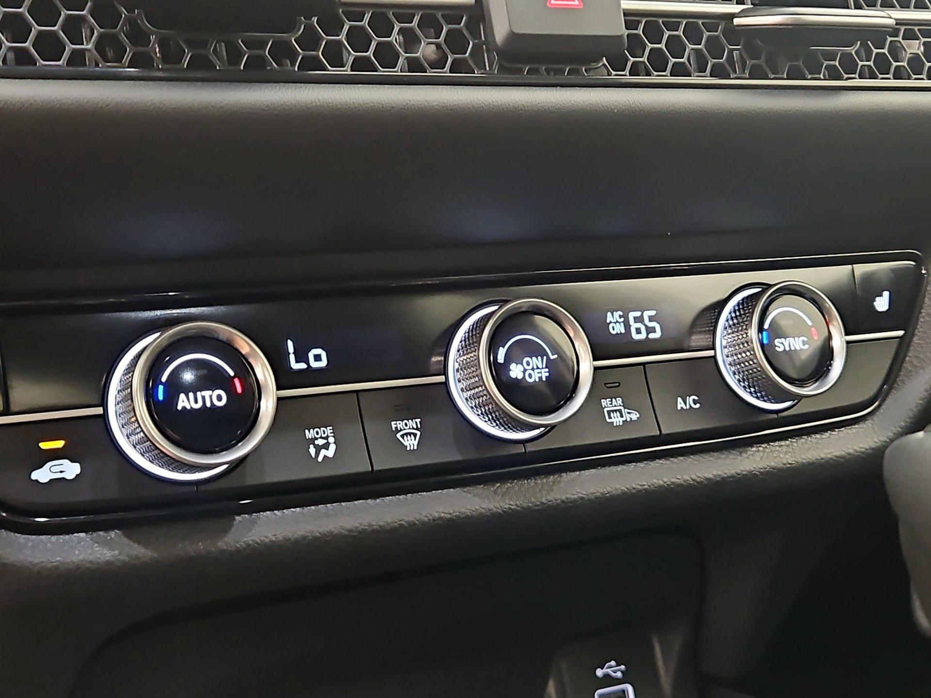 Thumbnail: 2025 Honda HR-V - 16