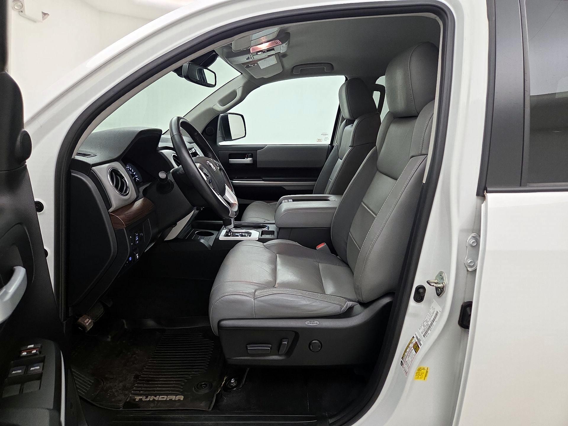 Thumbnail: 2020 Toyota Tundra - 9