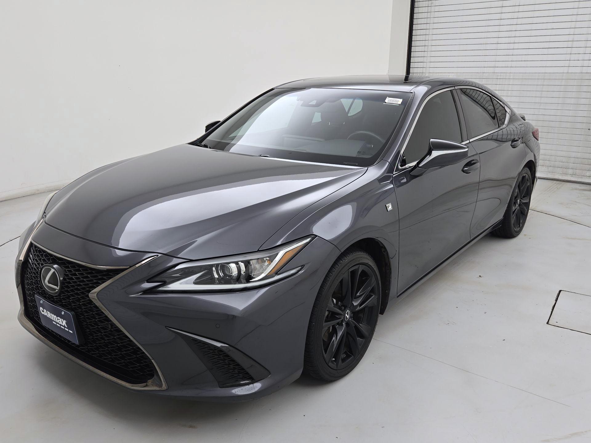 Thumbnail: 2023 Lexus ES - 3