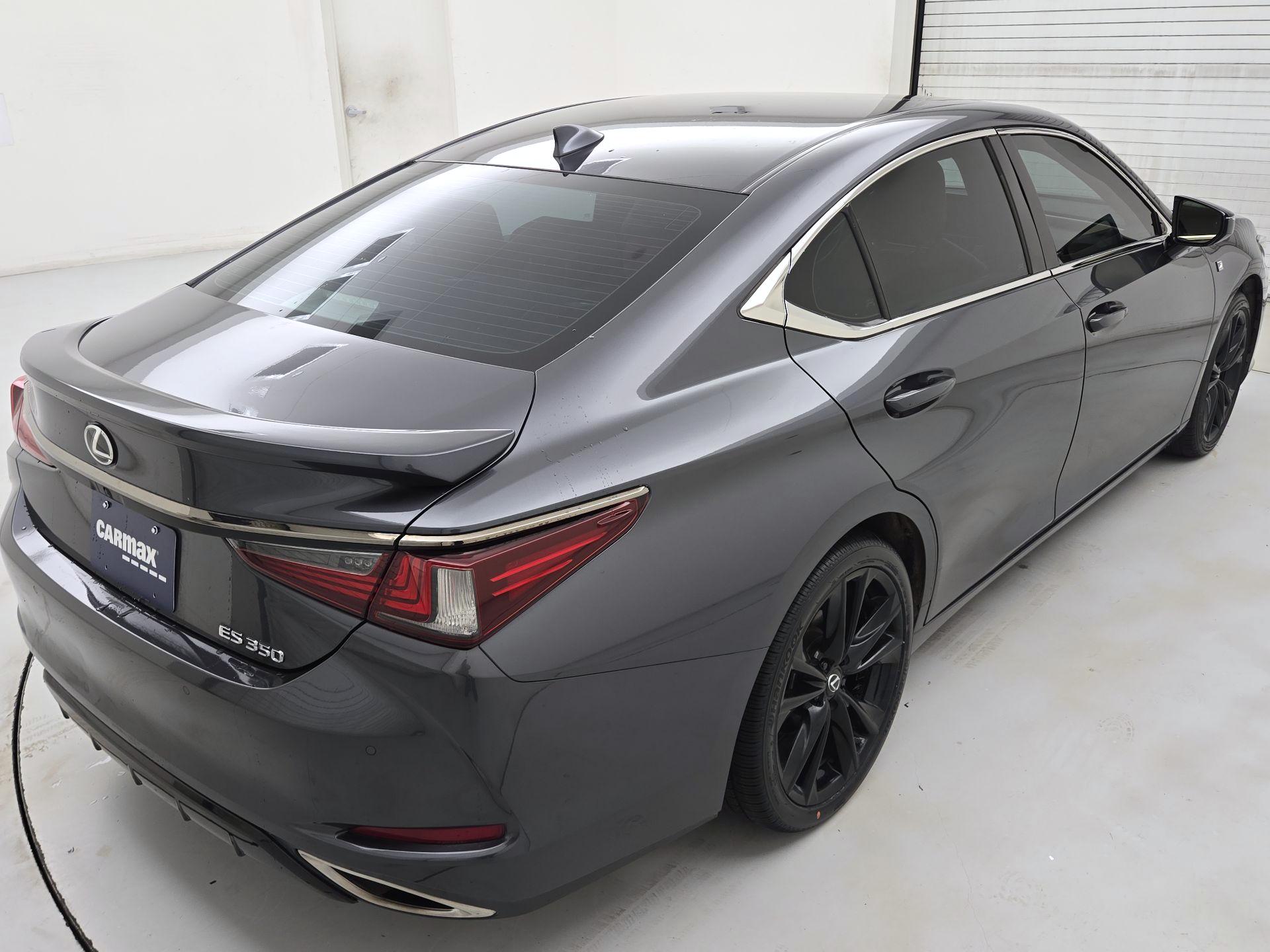 Thumbnail: 2023 Lexus ES - 5
