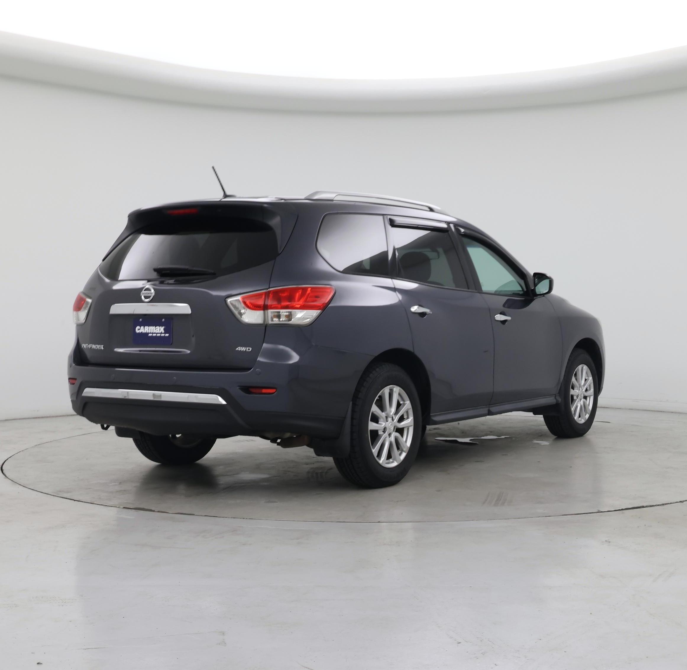 Thumbnail: 2014 Nissan Pathfinder - 8