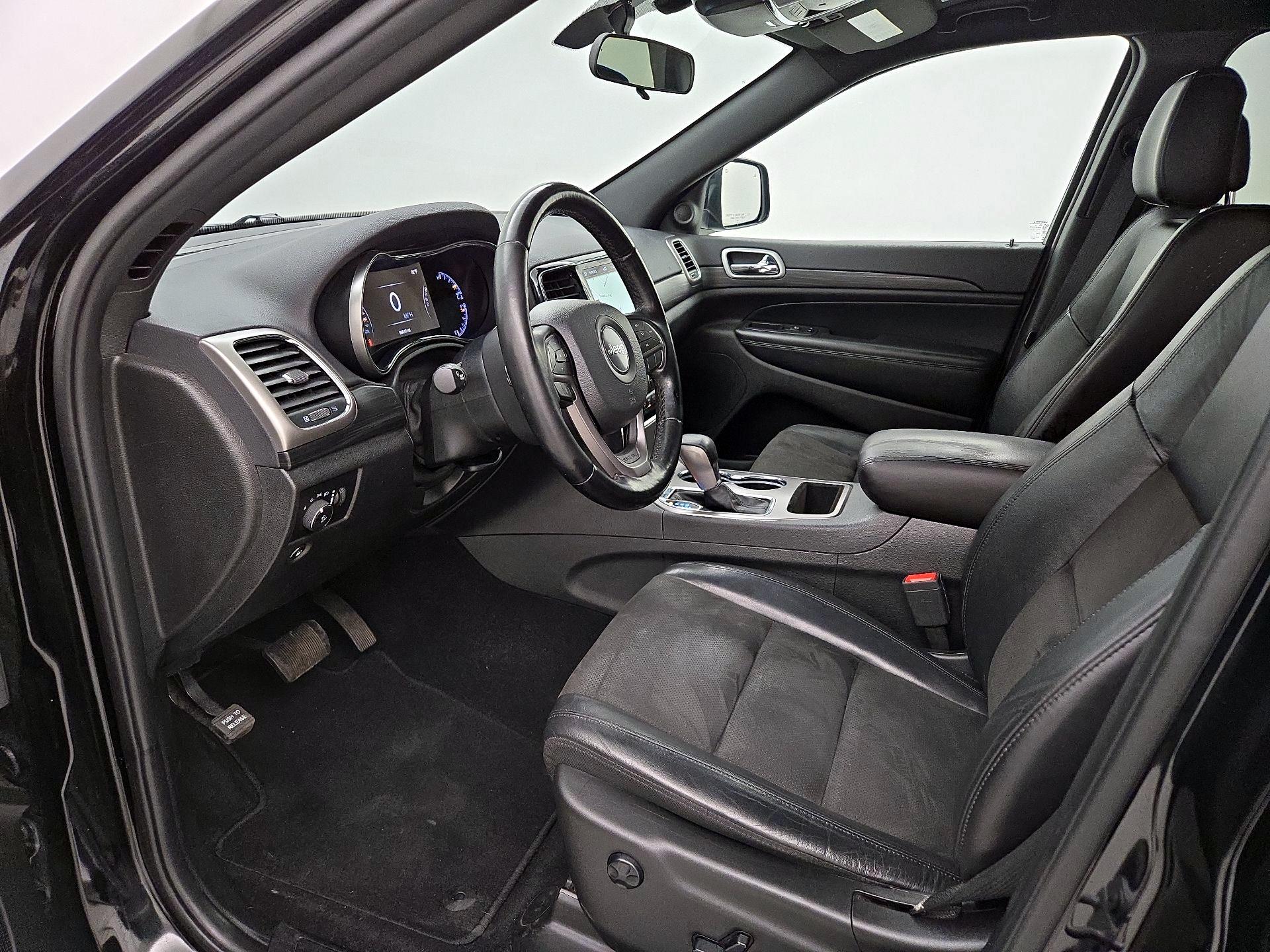 Thumbnail: 2021 Jeep Grand Cherokee - 11