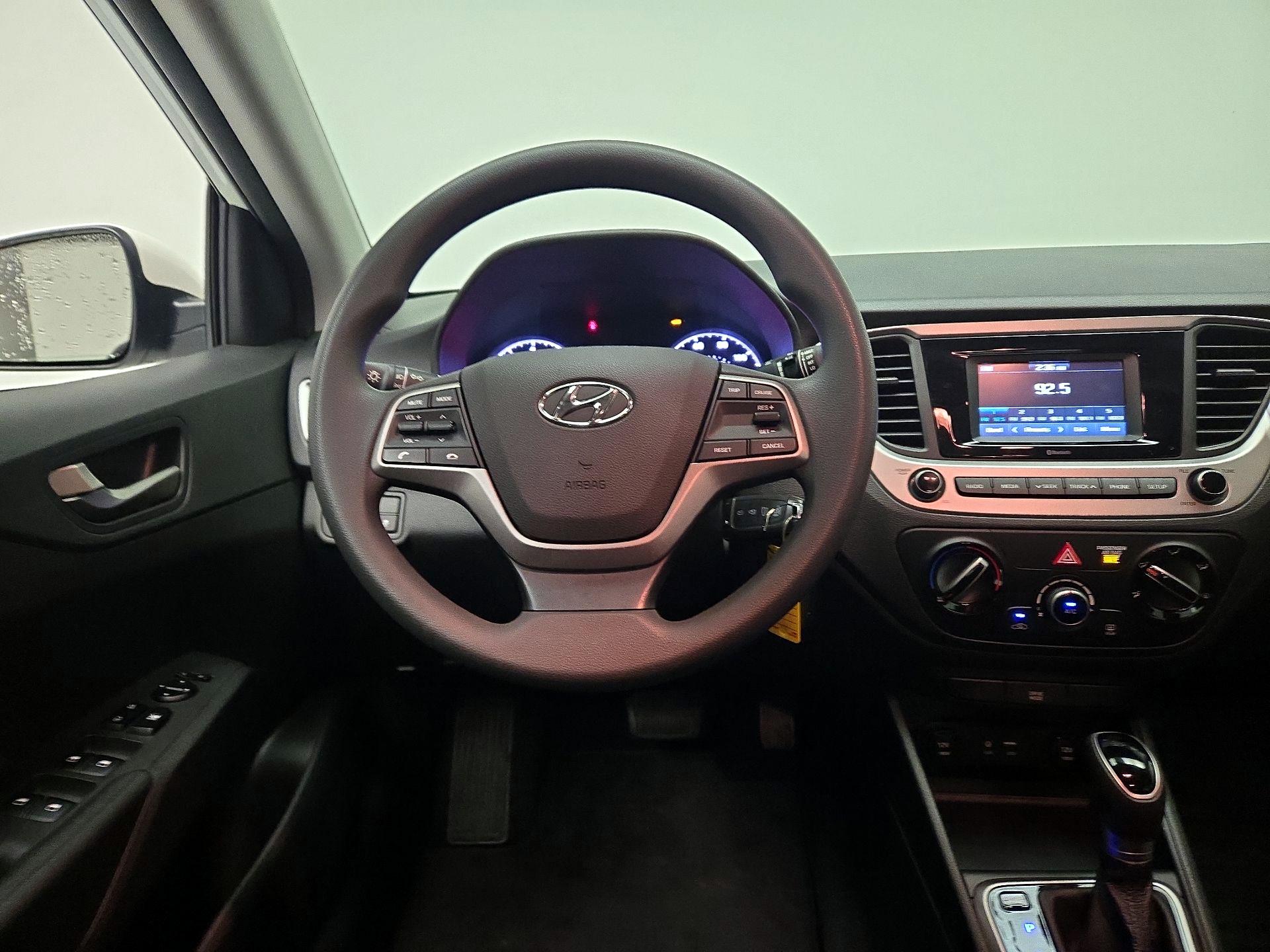 Thumbnail: 2019 Hyundai Accent - 10