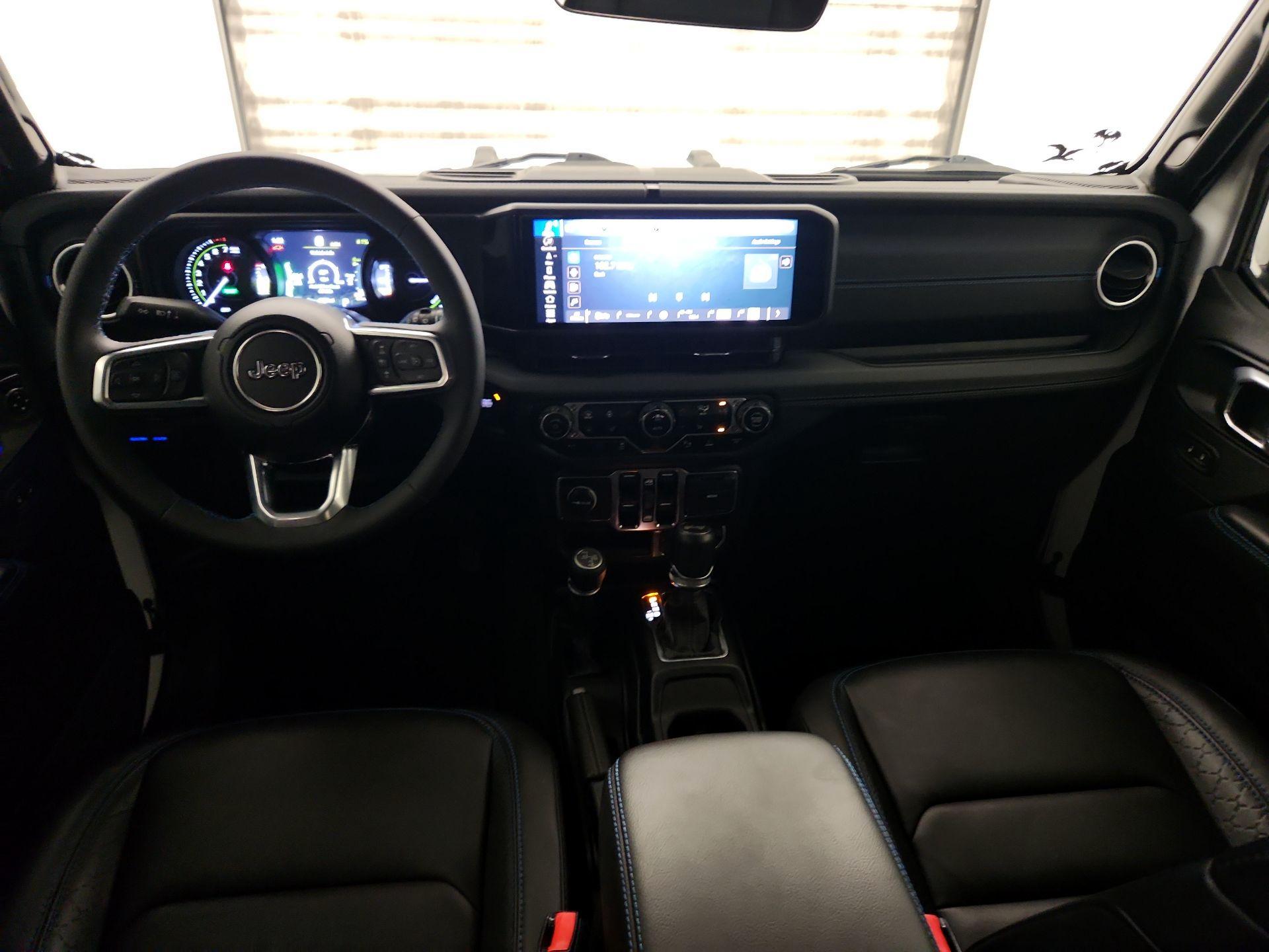 Thumbnail: 2024 Jeep Wrangler - 9