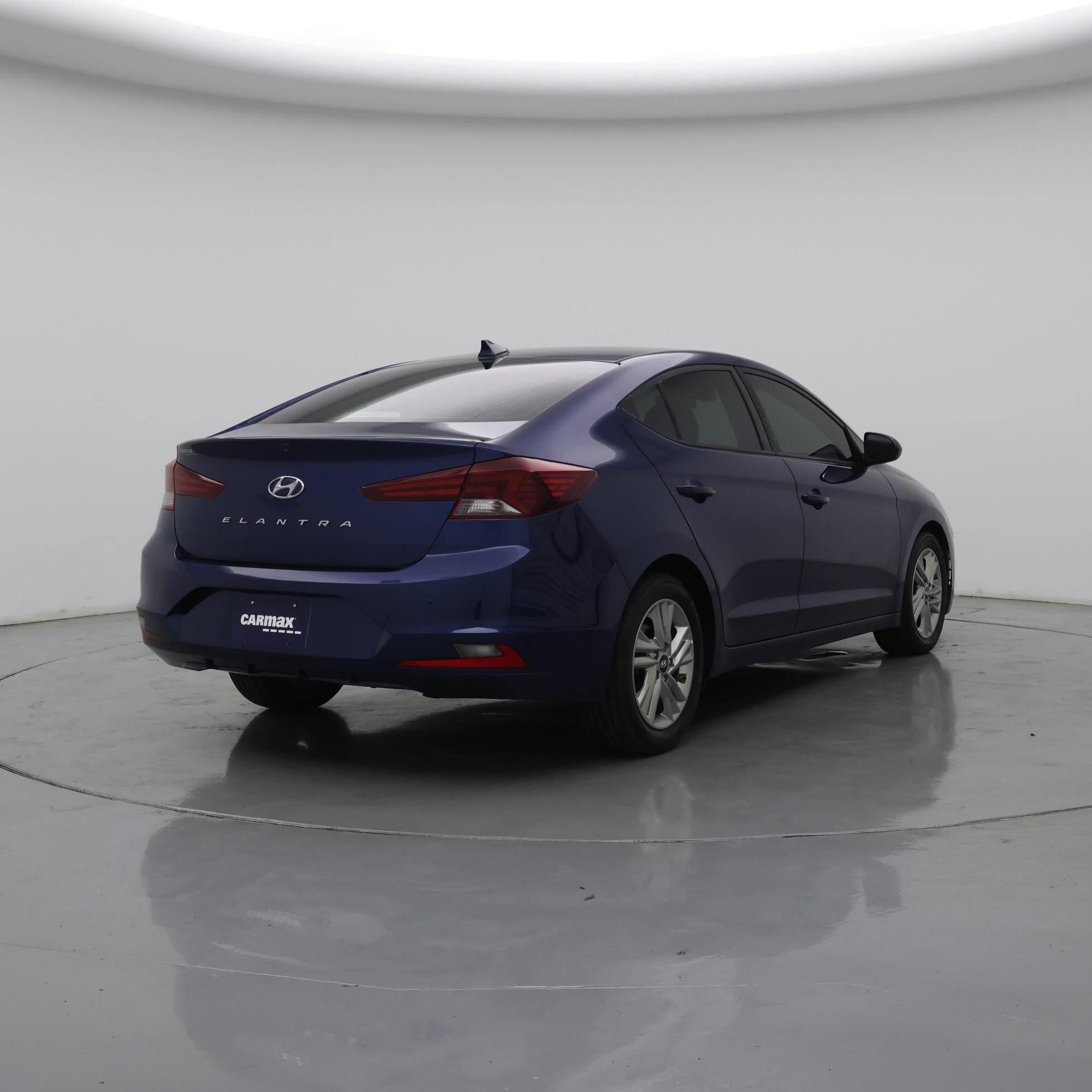 Thumbnail: 2020 Hyundai Elantra - 8
