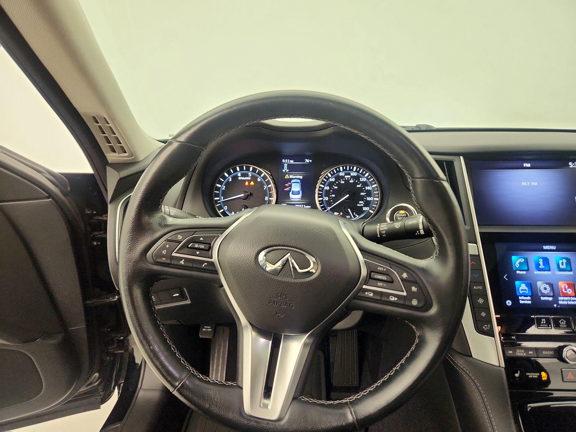 Thumbnail: 2021 INFINITI Q50 - 10