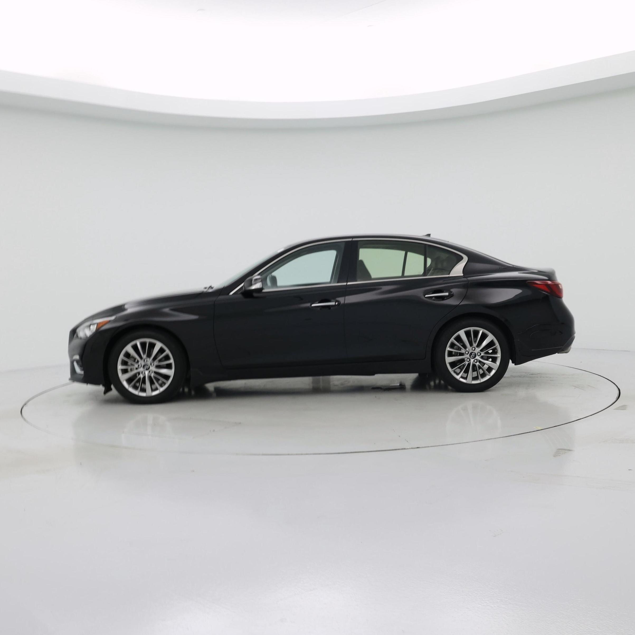 Thumbnail: 2021 INFINITI Q50 - 3