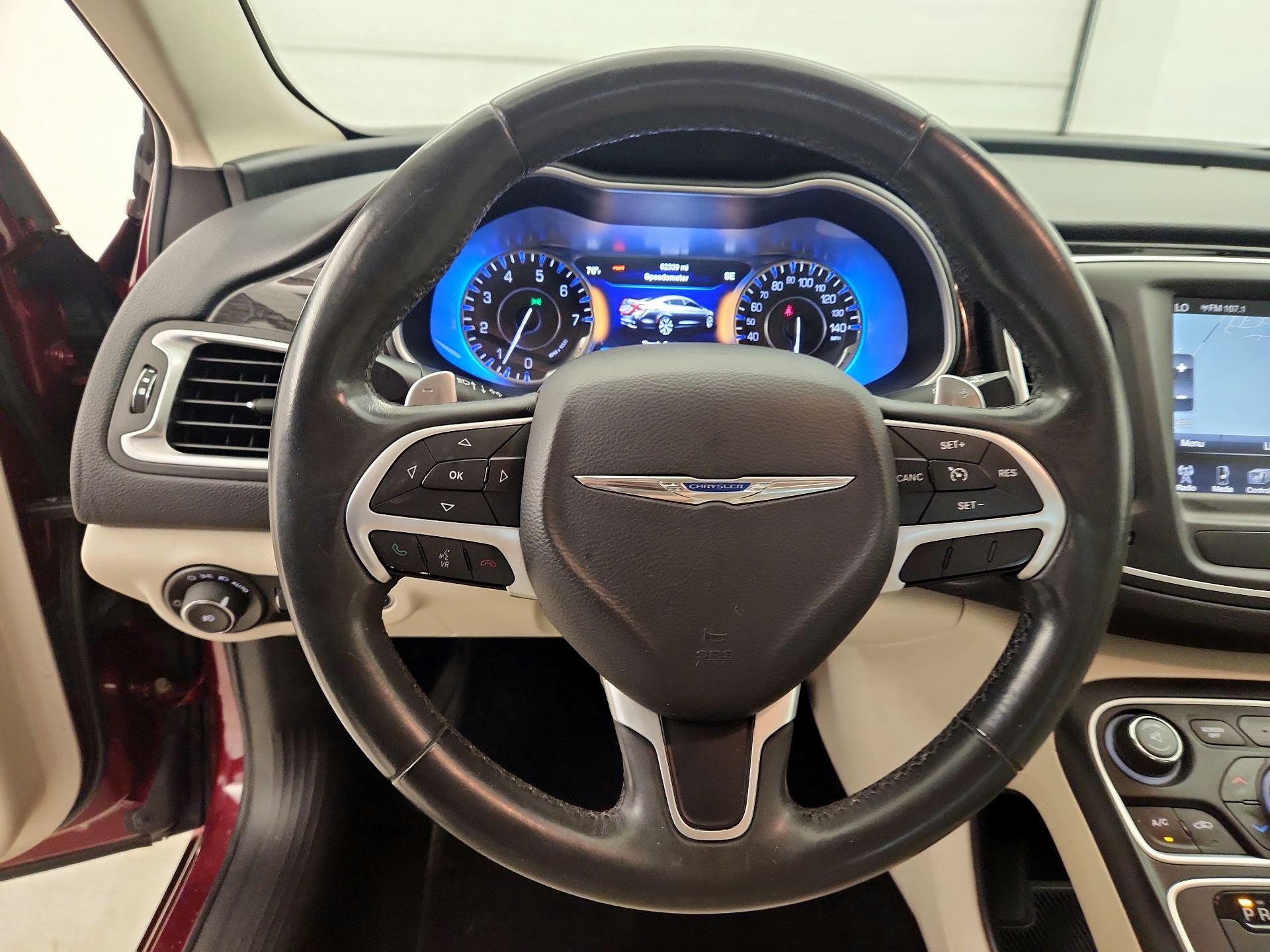 Thumbnail: 2015 Chrysler 200 - 10