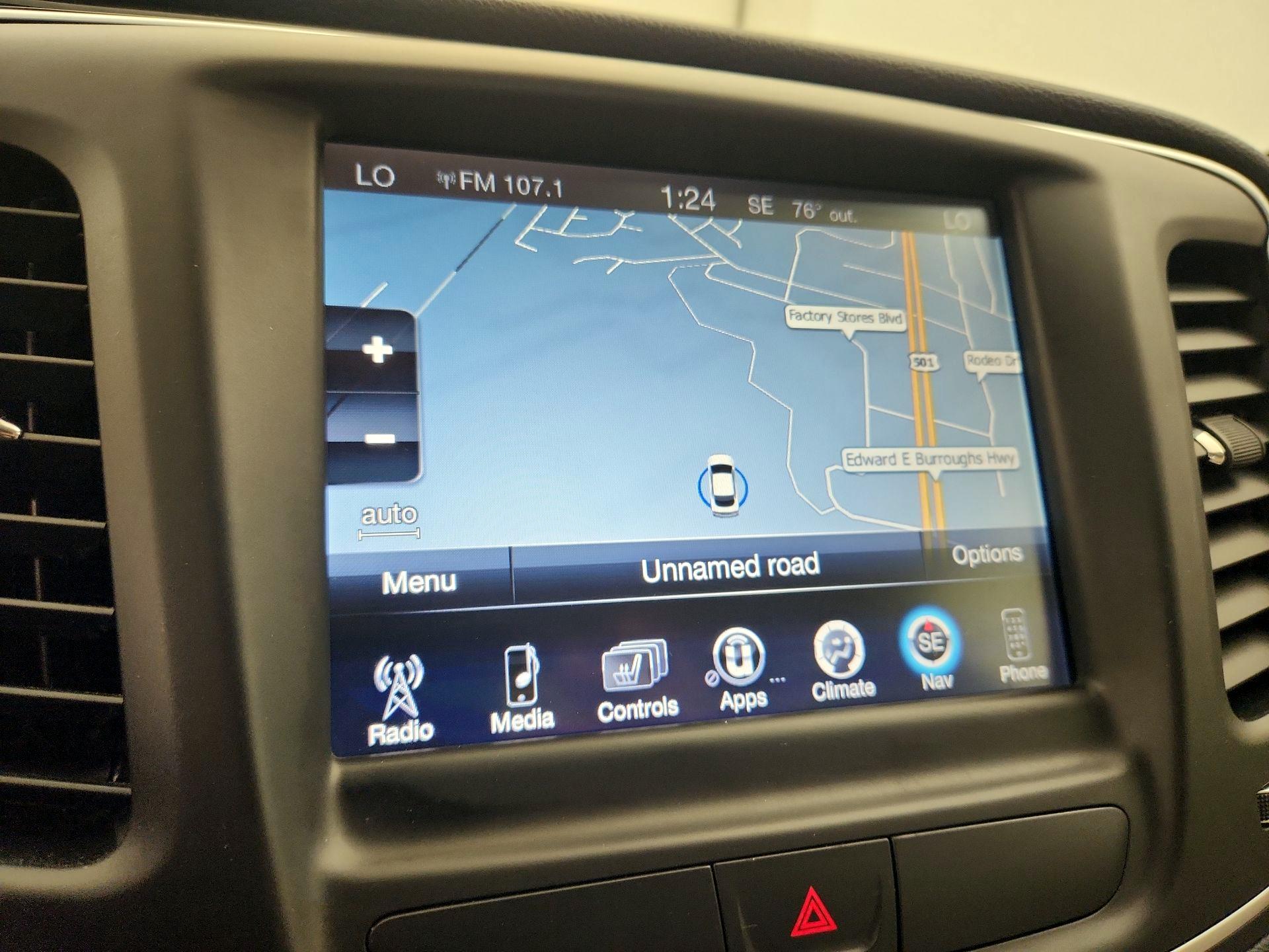 Thumbnail: 2015 Chrysler 200 - 14