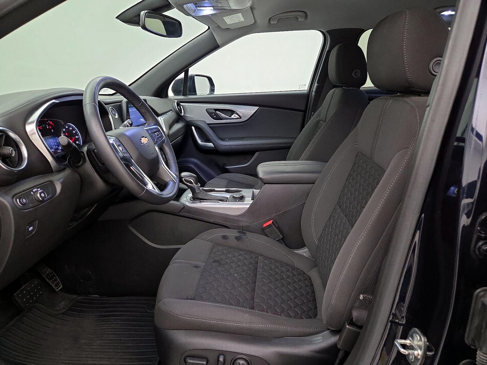 2020 Chevrolet Blazer 2LT - Photo 12