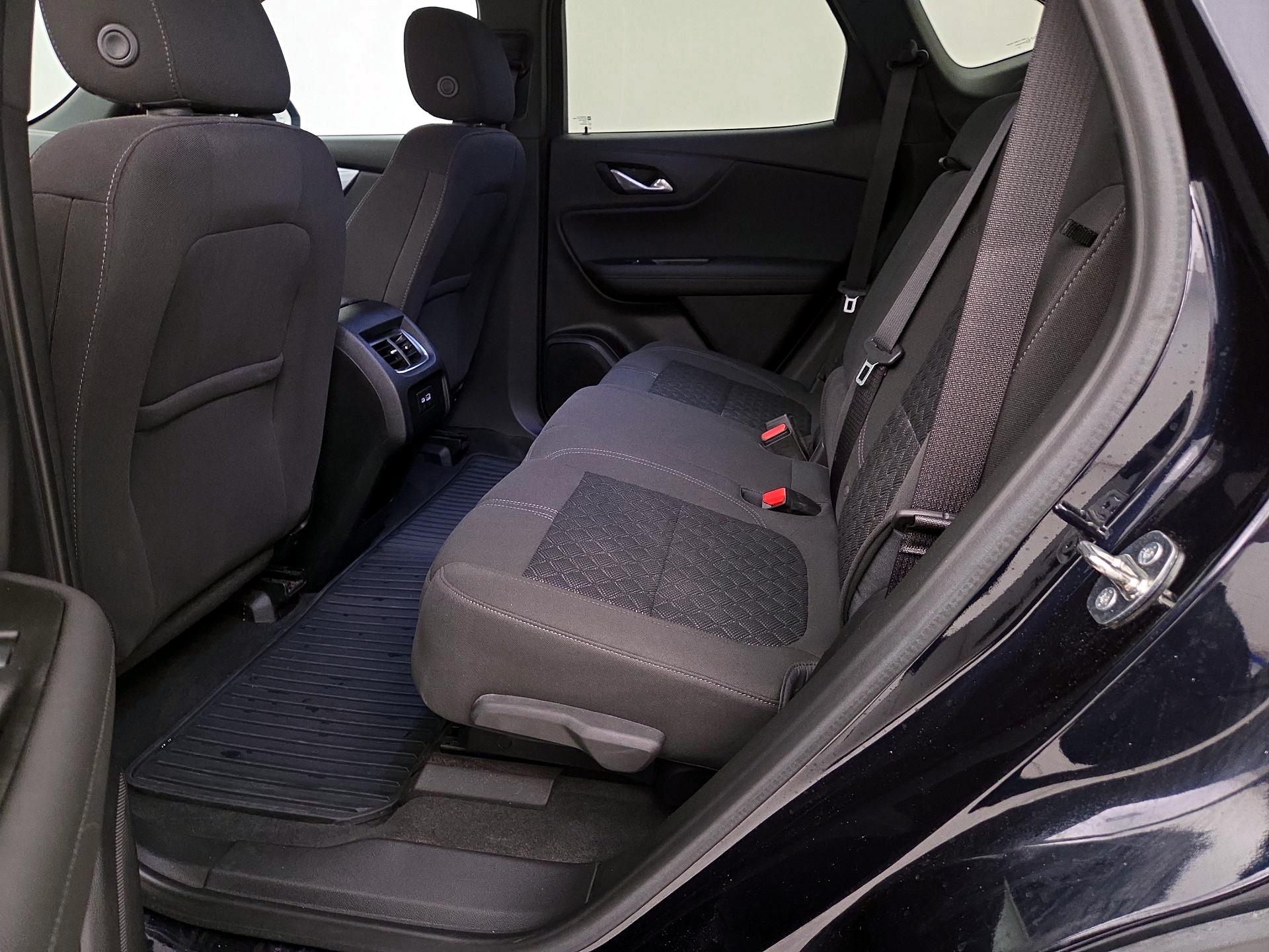 Thumbnail: 2020 Chevrolet Blazer - 19