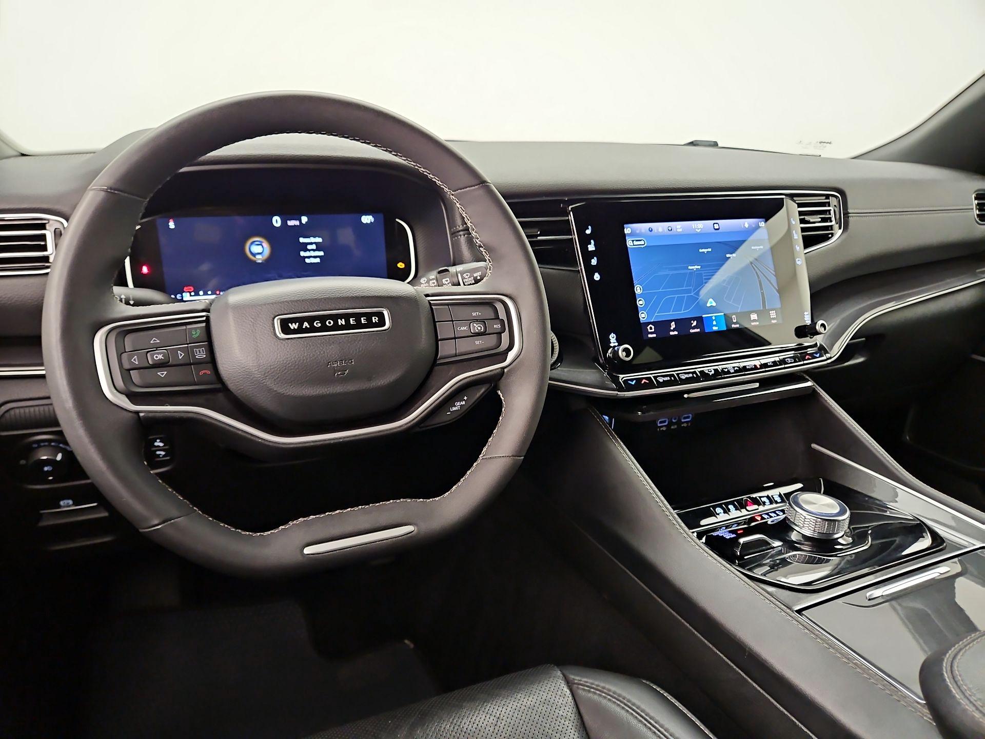 Thumbnail: 2022 Jeep Wagoneer - 10