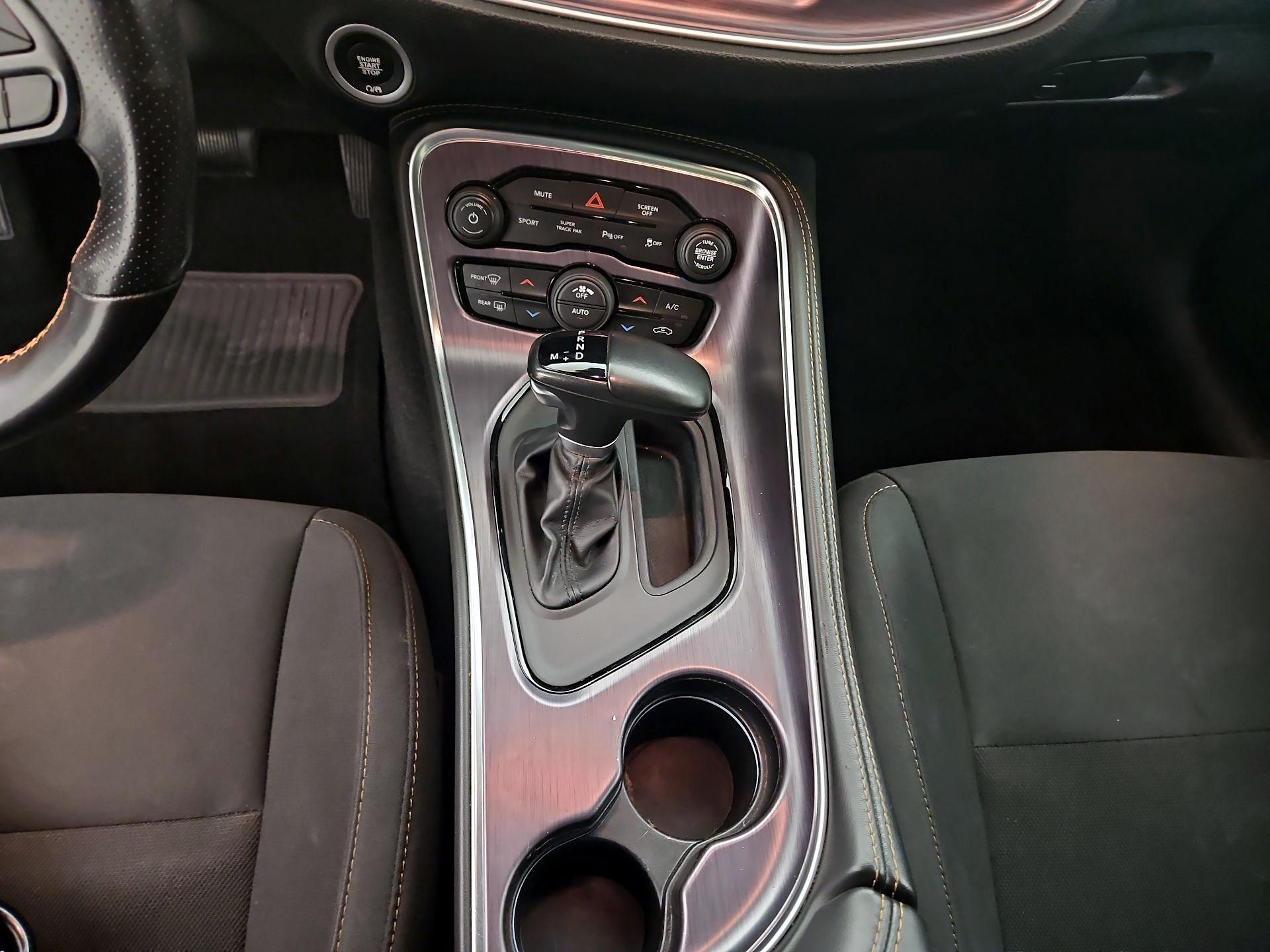 Thumbnail: 2019 Dodge Challenger - 18