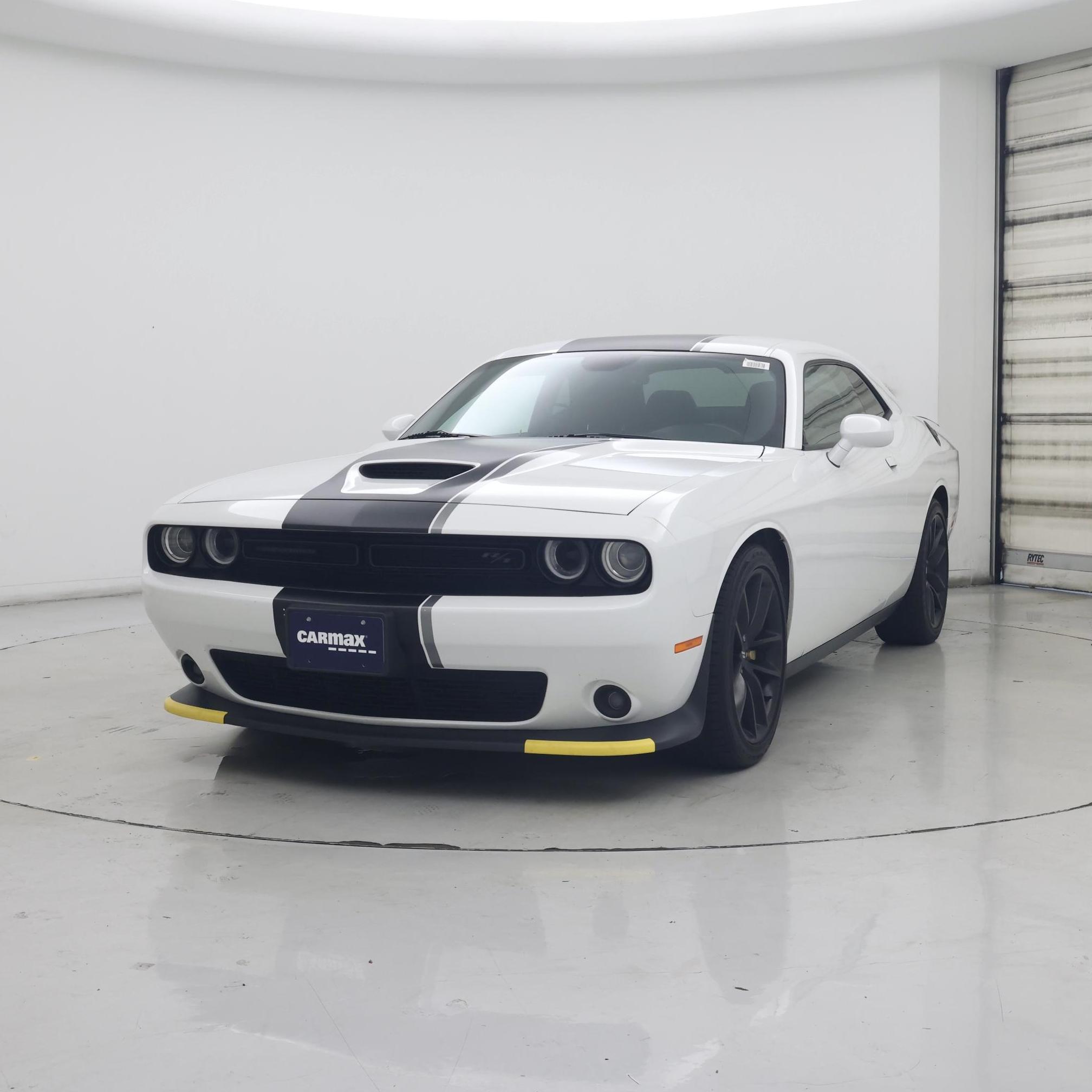 Thumbnail: 2019 Dodge Challenger - 4