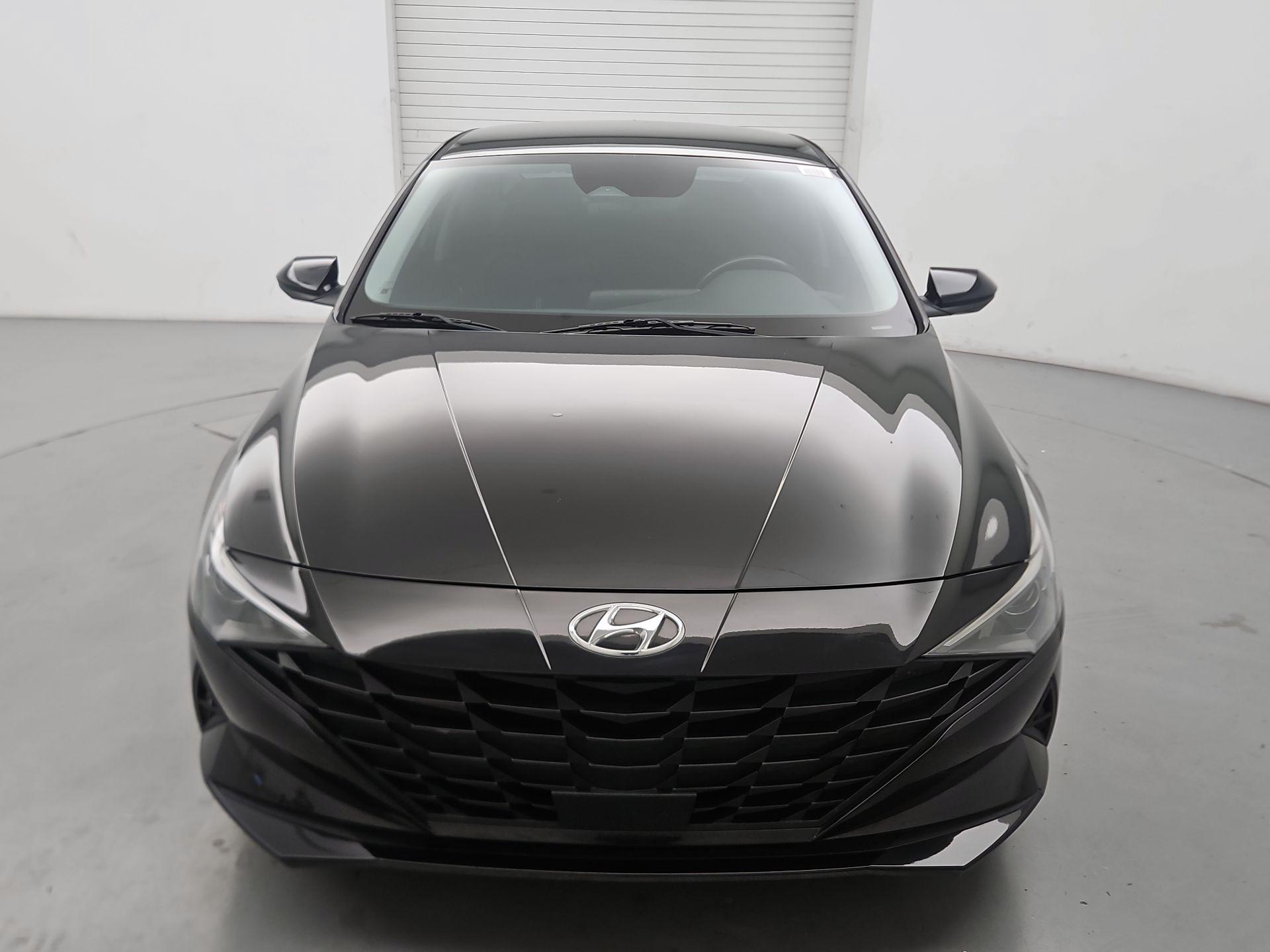 Thumbnail: 2023 Hyundai Elantra - 2