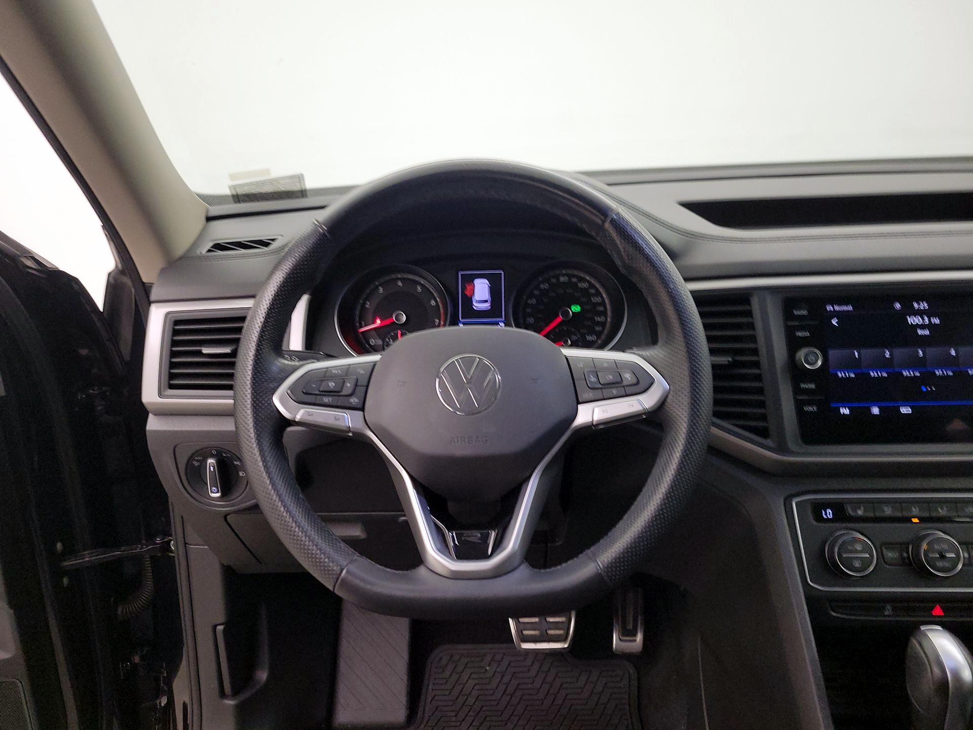 Thumbnail: 2021 Volkswagen Atlas - 10
