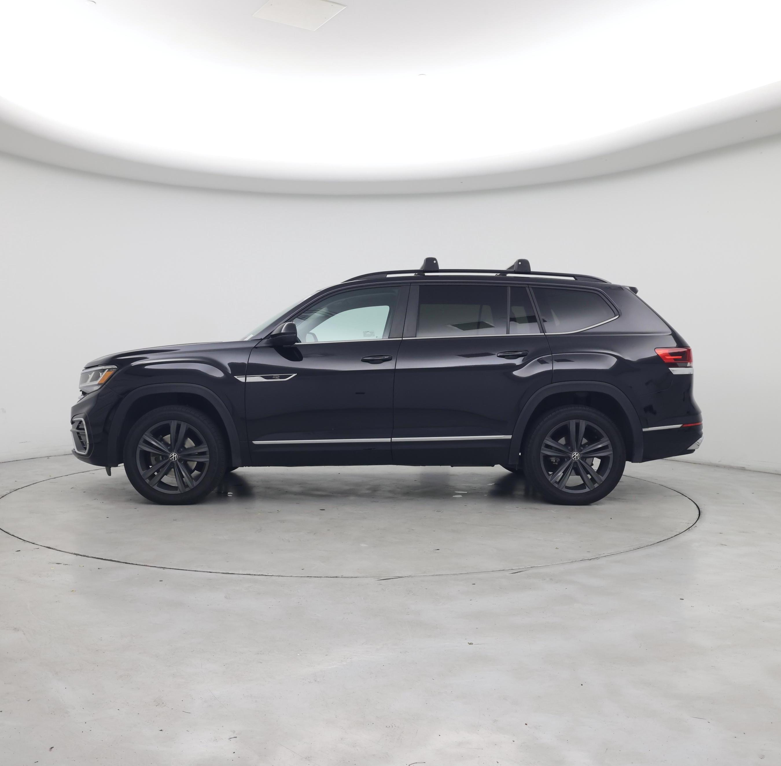 Thumbnail: 2021 Volkswagen Atlas - 3