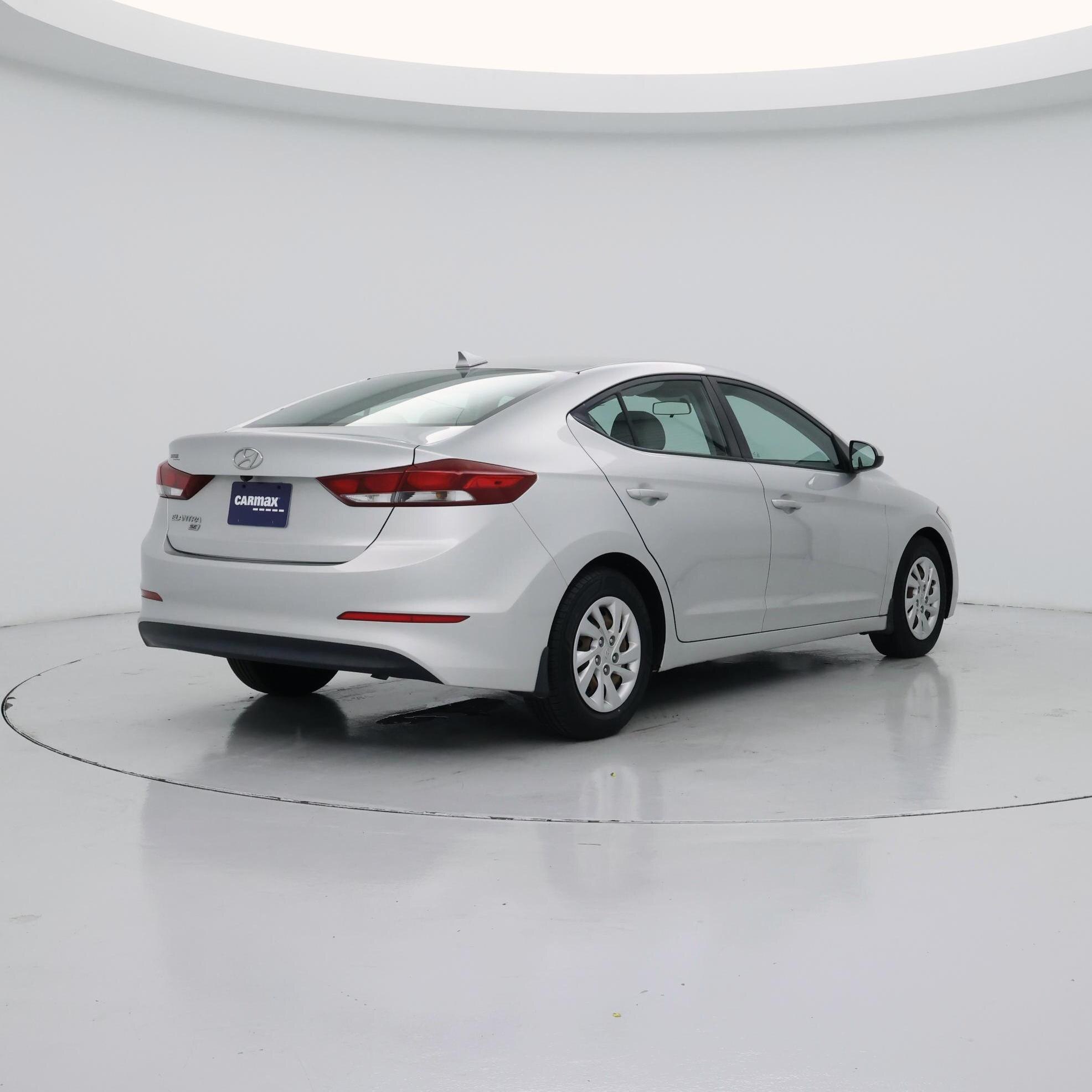 Thumbnail: 2018 Hyundai Elantra - 8