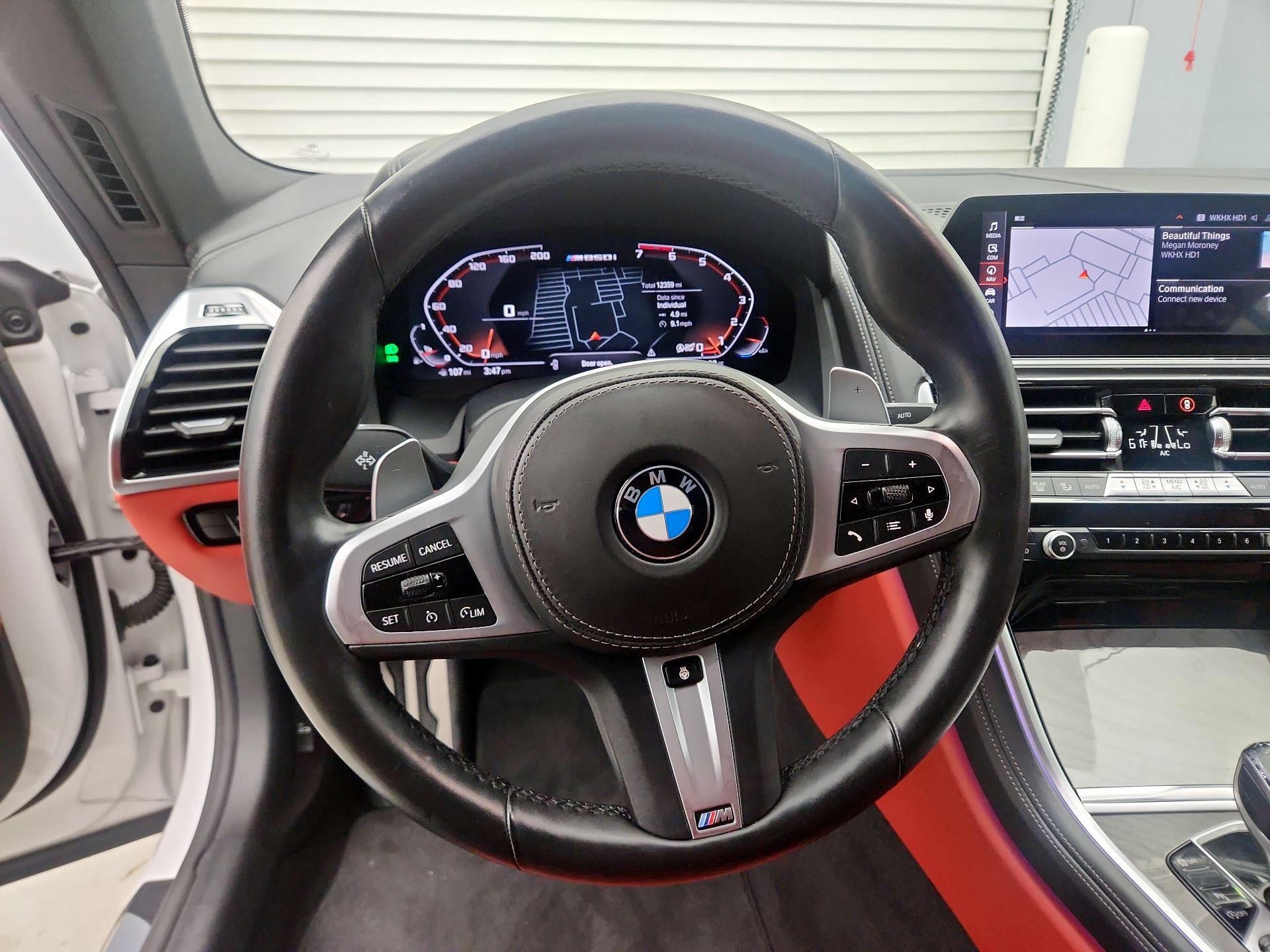 Thumbnail: 2022 BMW 8 Series - 10