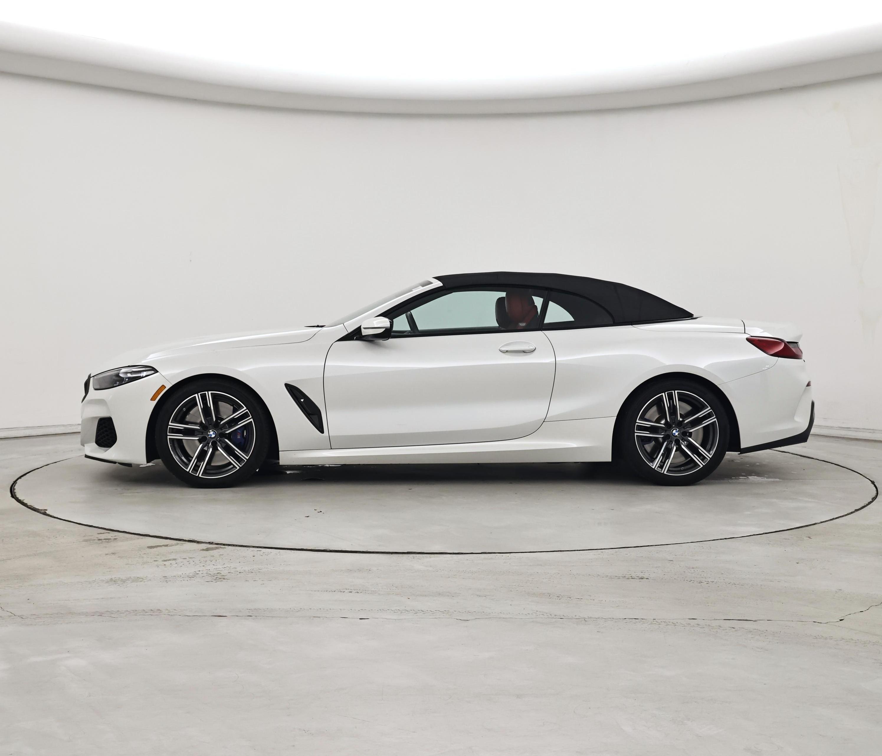 Thumbnail: 2022 BMW 8 Series - 3