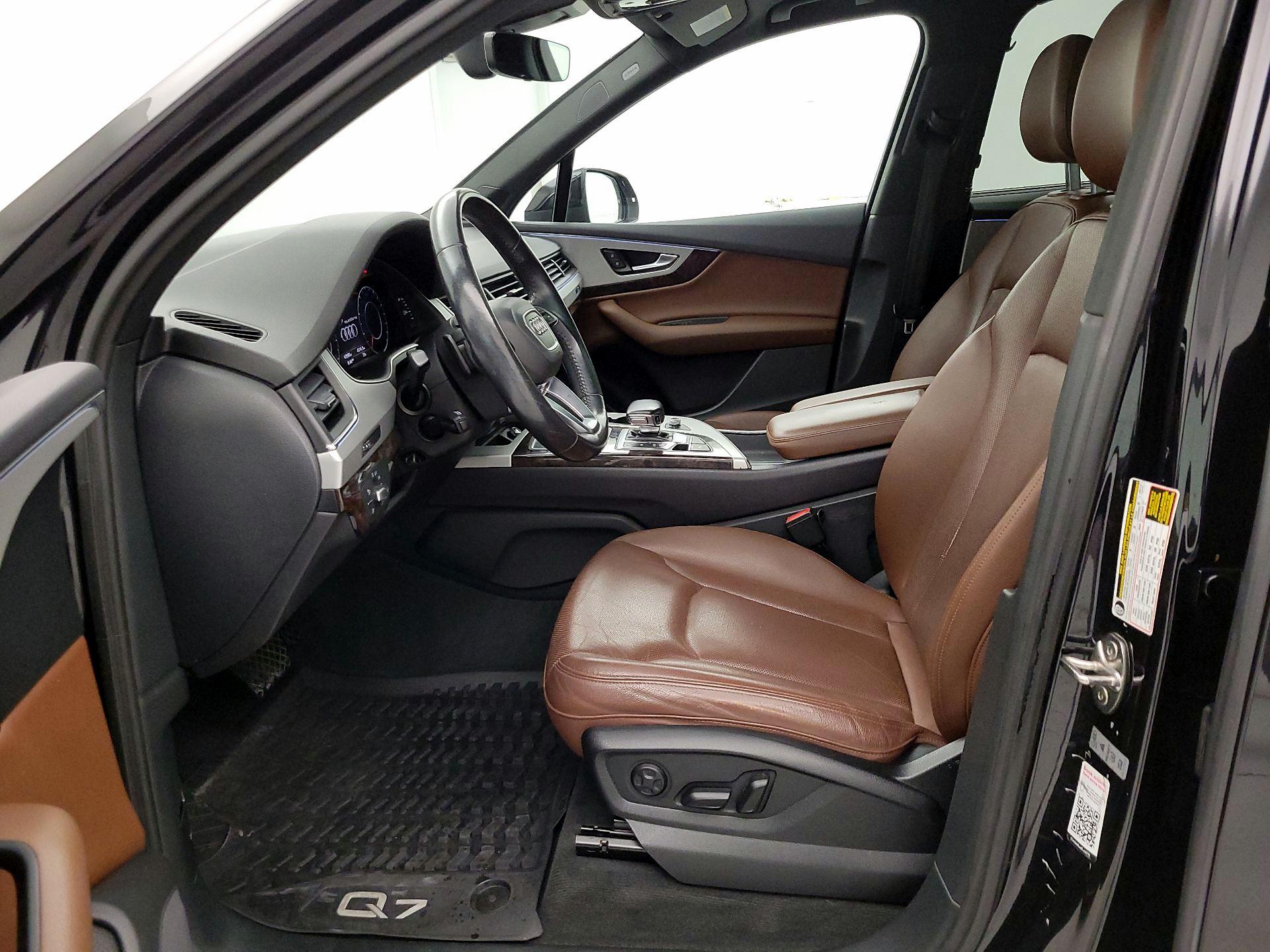 Thumbnail: 2019 Audi Q7 - 11
